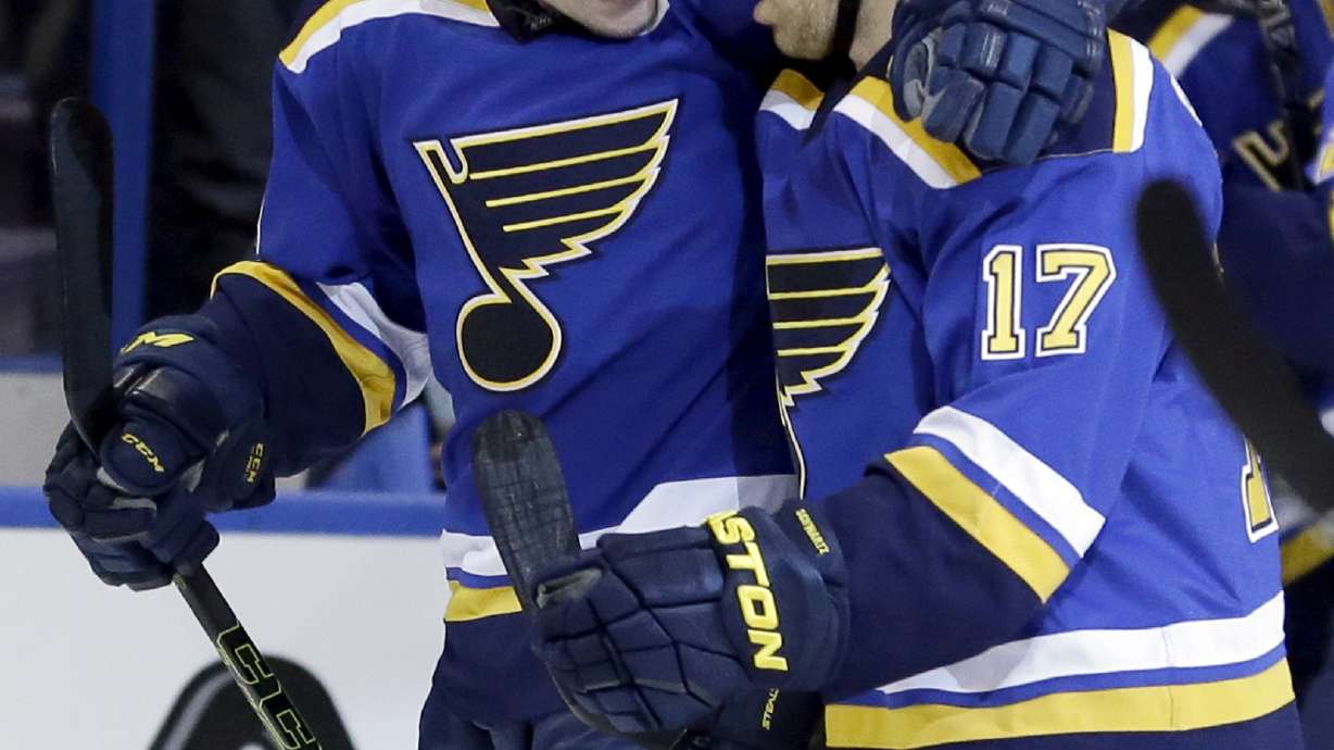 Kane nets winner, Blackhawks beat Blues in 2OT