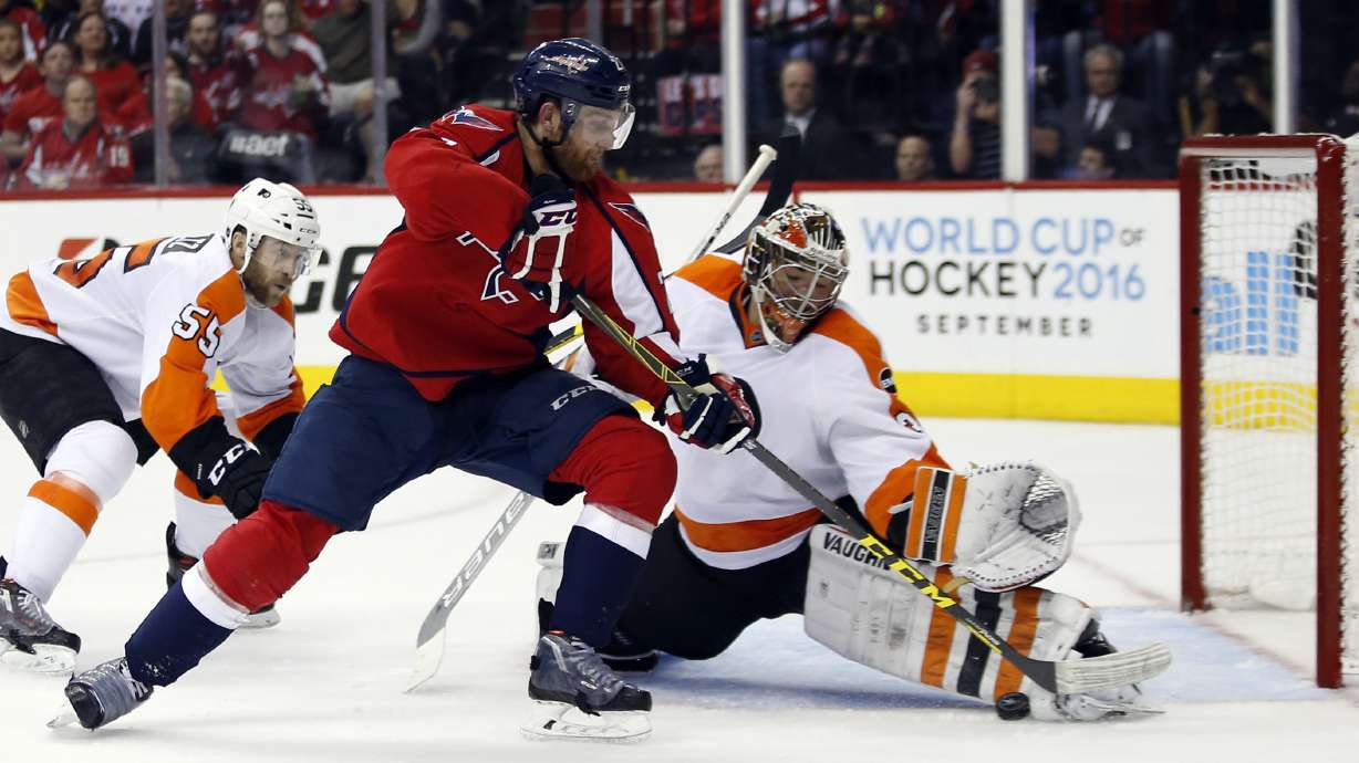 Neuvirth magnificent against Capitals as Flyers force Game 6