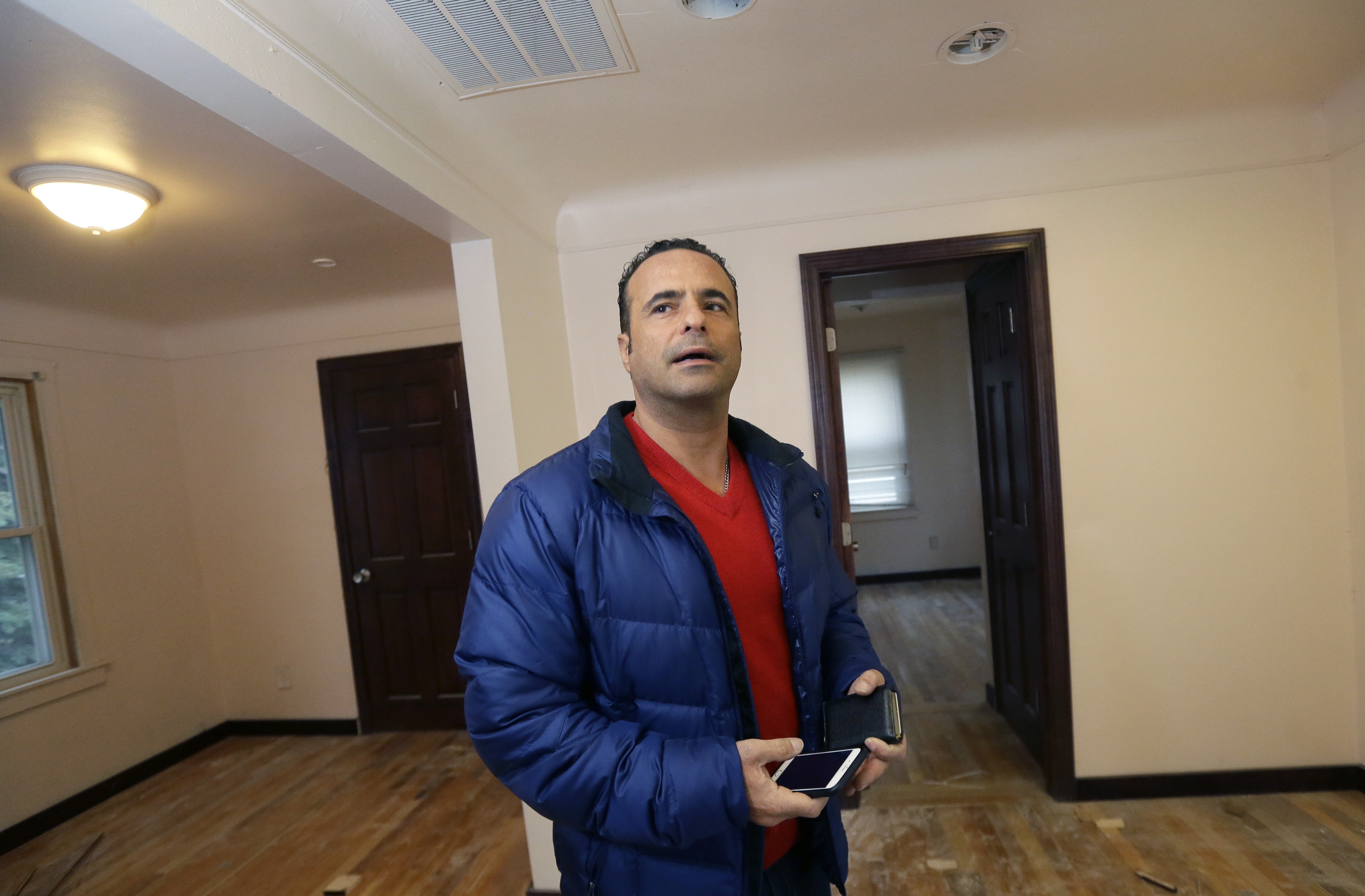 Muslims for Trump, though few, see past rhetoric, bluster