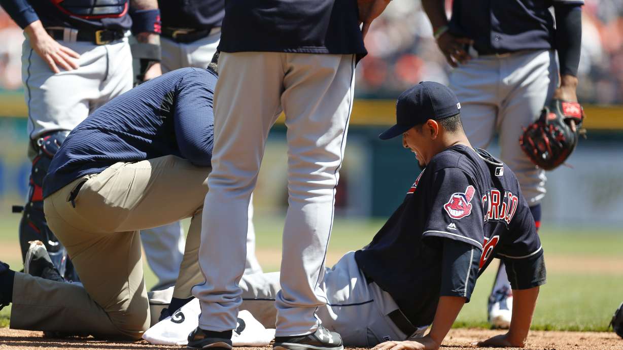 Indians RHP Carrasco leaves start with hamstring injury
