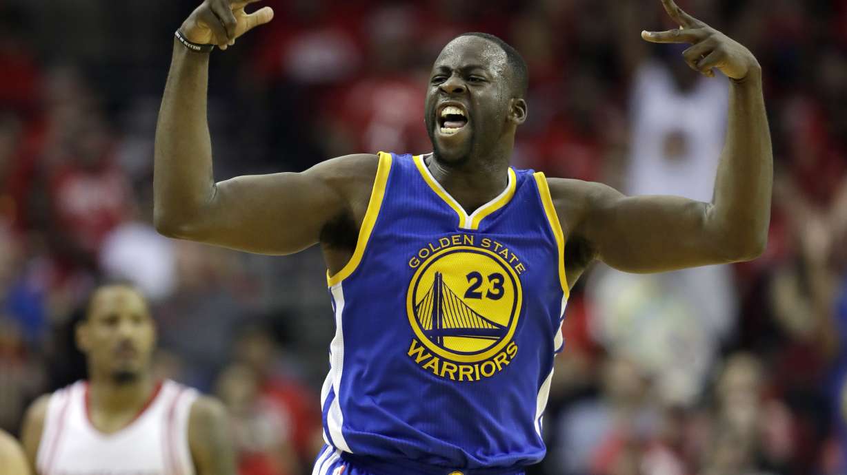 Stephen Curry out at least 2 weeks with sprained right knee