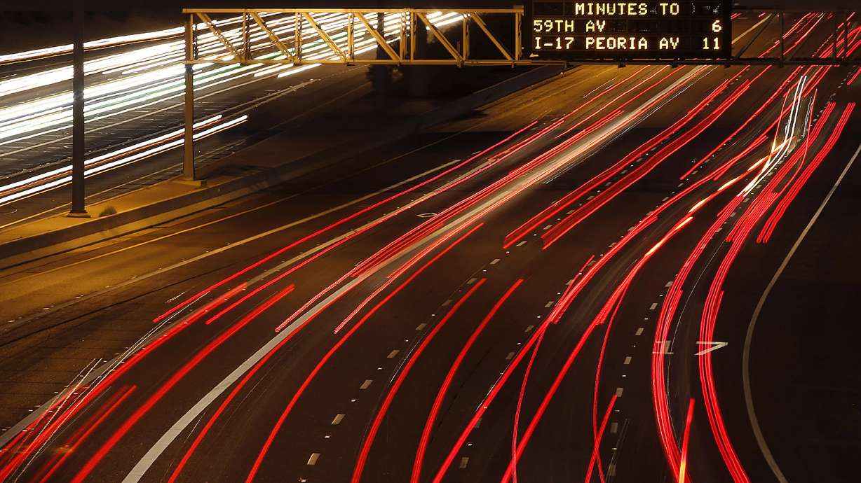 Prosecutor offers no details on Phoenix freeway shootings