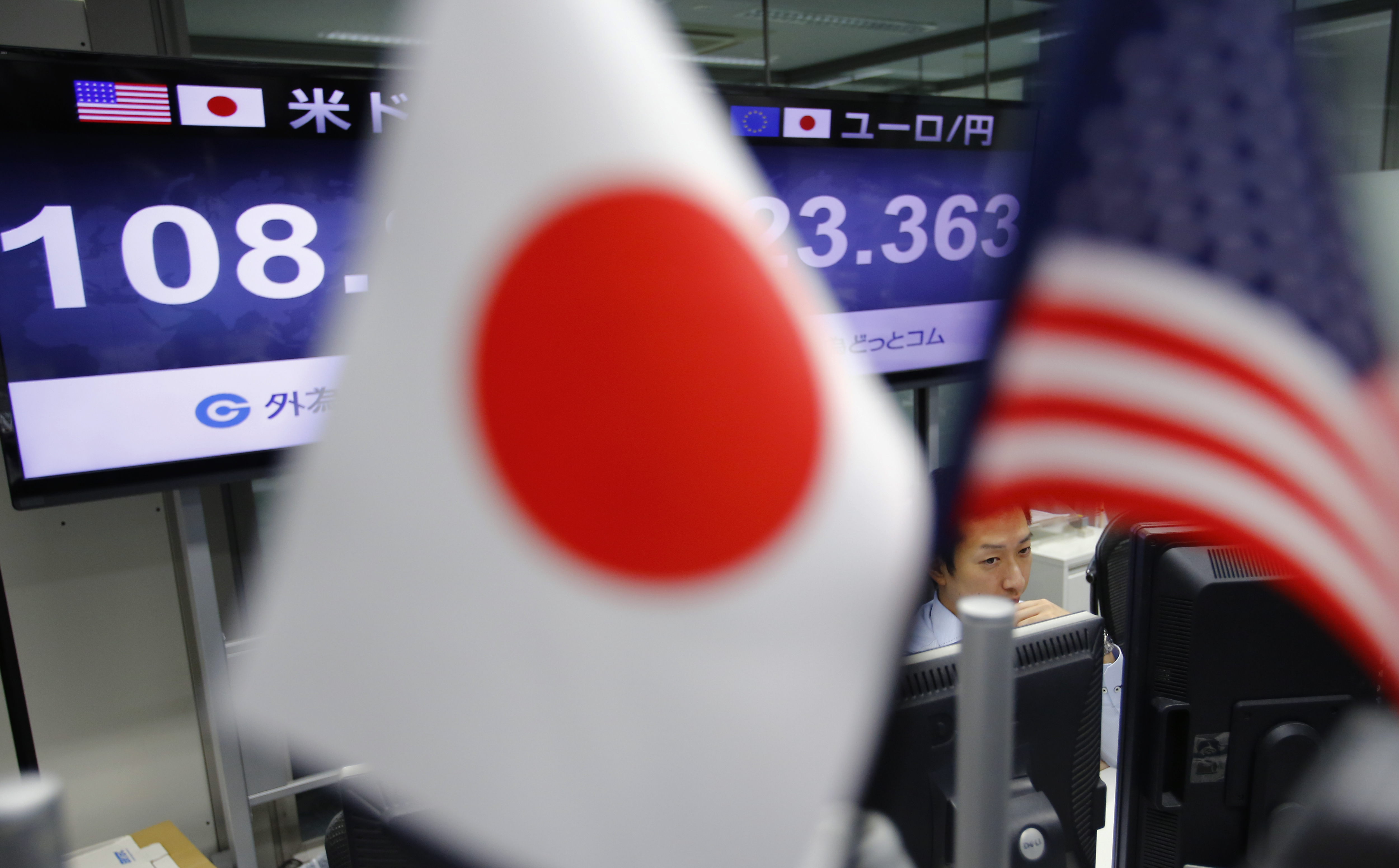 Markets Right Now: Tech, energy stocks lead a broad decline