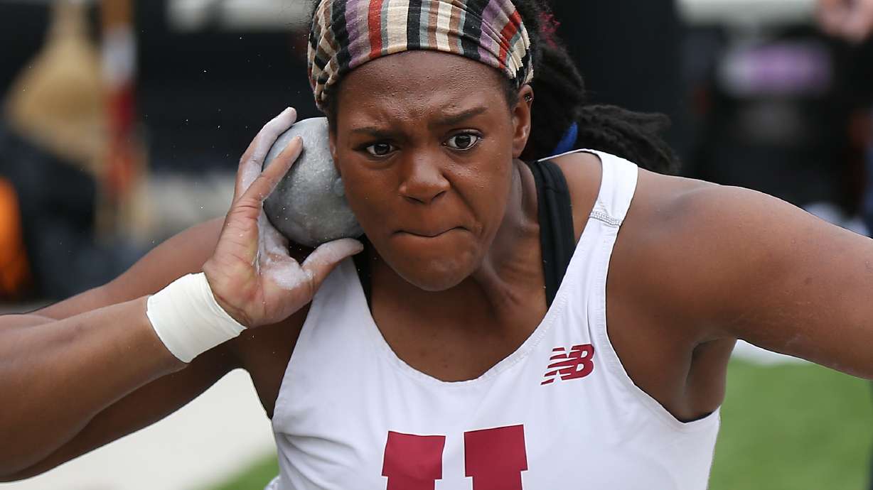 Georgetown wins women's distance medley relay at Penn Relays