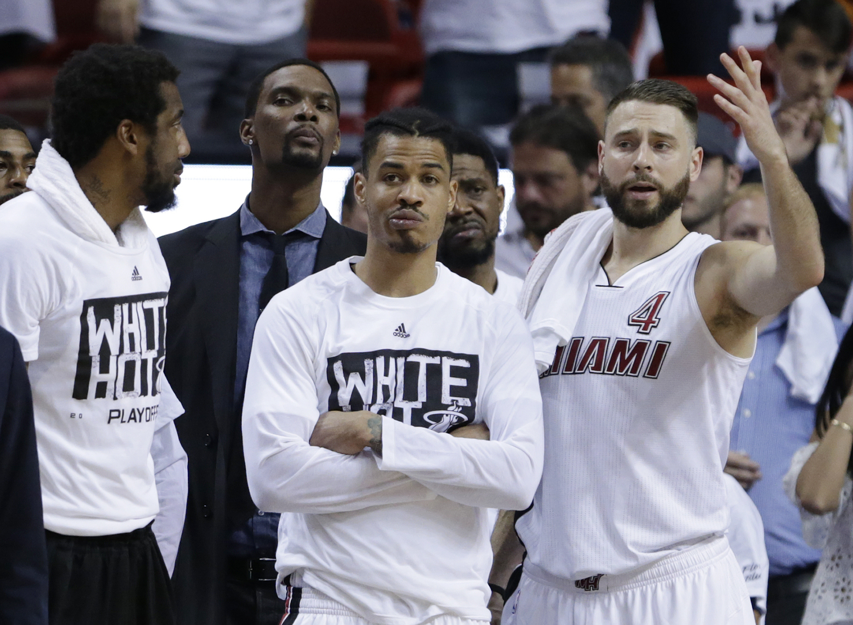 NBA says Wade wasn't fouled in final seconds of Game 5 loss