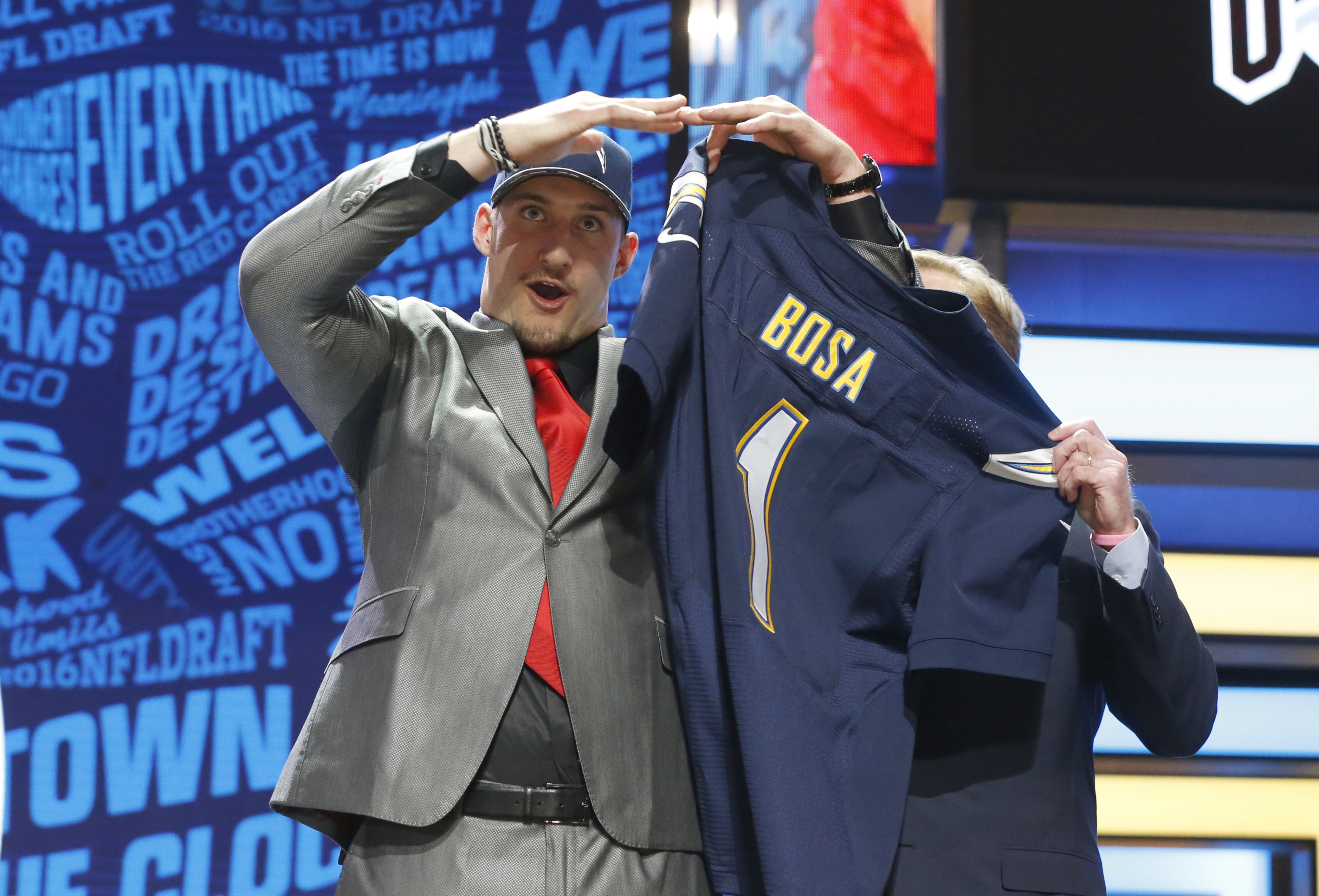 Chargers take Ohio State's Joey Bosa with 3rd pick in draft