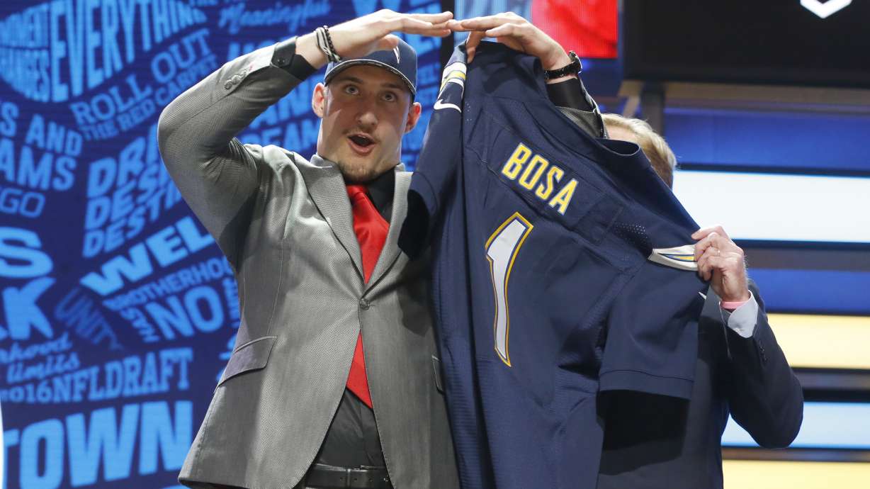 Chargers take Ohio State's Joey Bosa with 3rd pick in draft