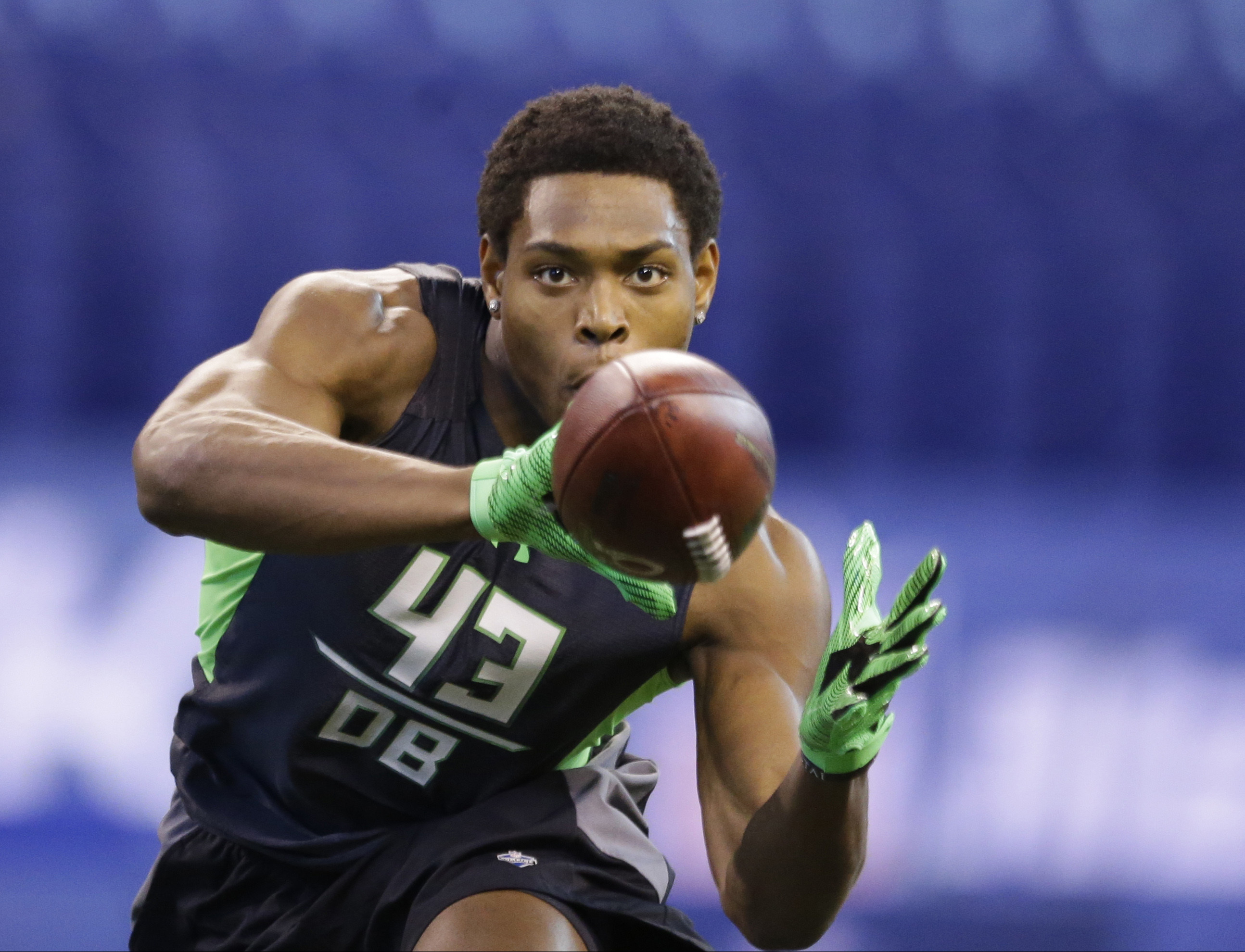 Jaguars make 'easy decision' by drafting FSU's Jalen Ramsey