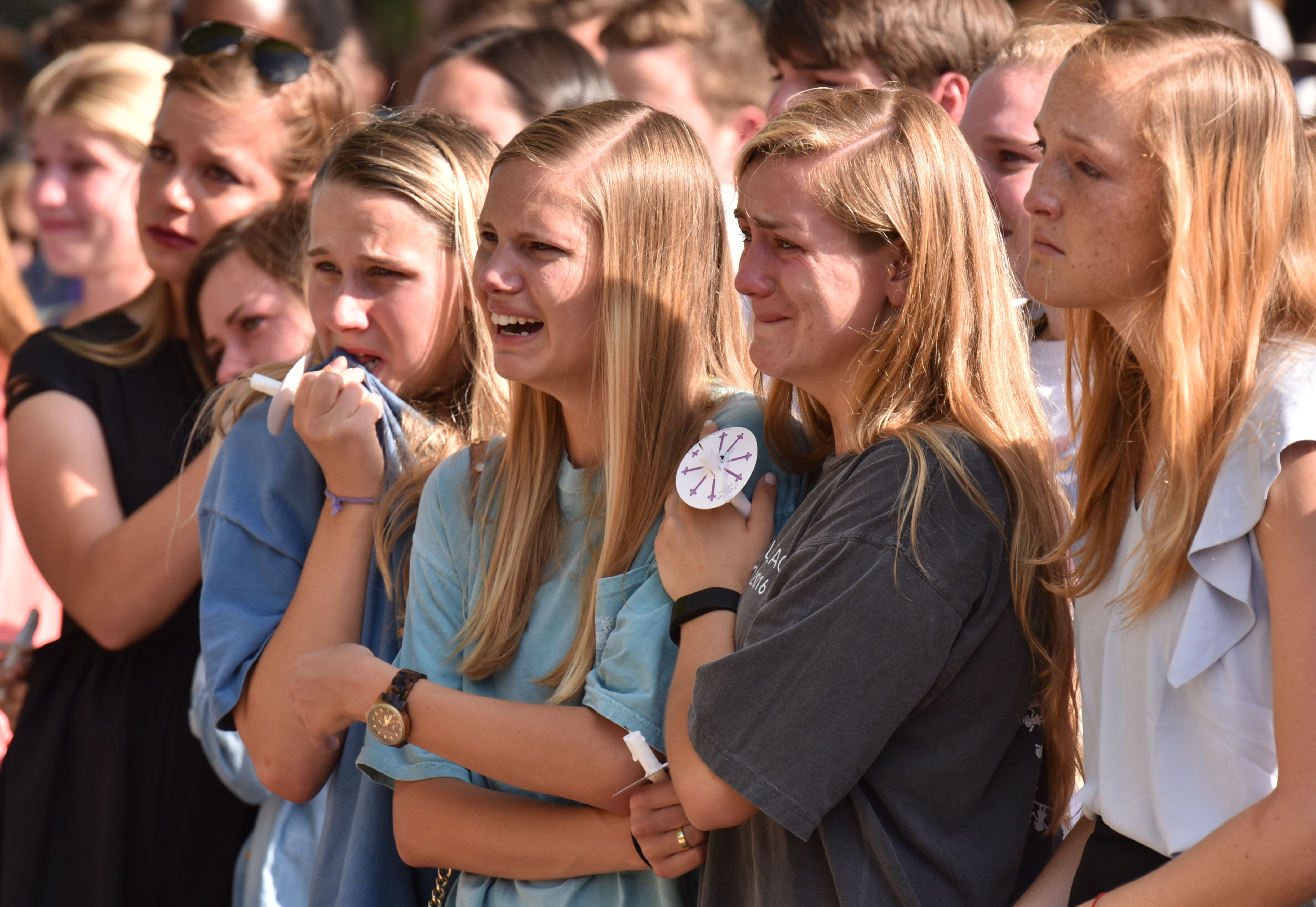 Georgia students seek solace after crash claims 4 students