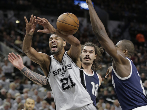 aldridge has 38 points spurs rout thunder 124 92 in game 1 ksl com
