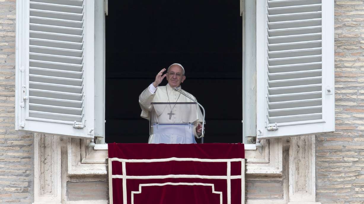 Pope insists pedophile criminals be 'severely' punished