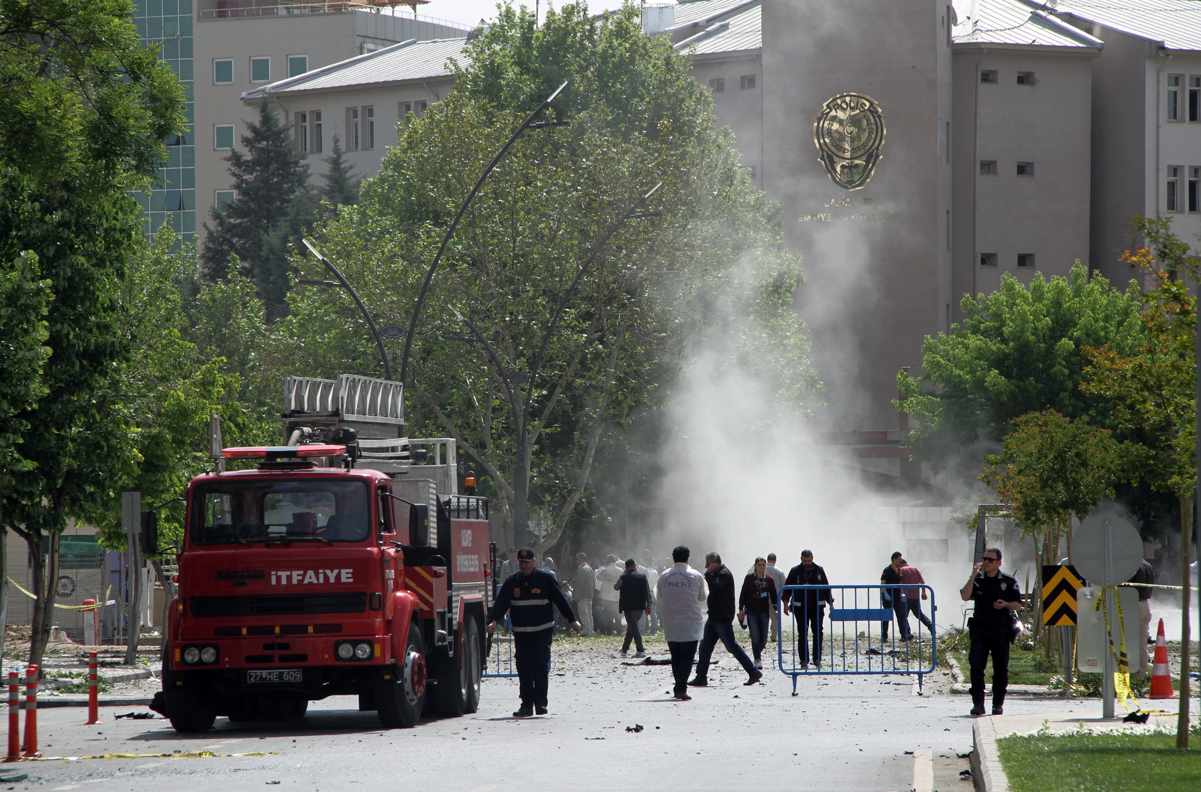 Turkey: Islamic State behind attack that killed 2 policemen