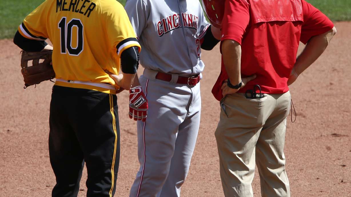 Reds C Devin Mesoraco has torn labrum, latest Reds injury