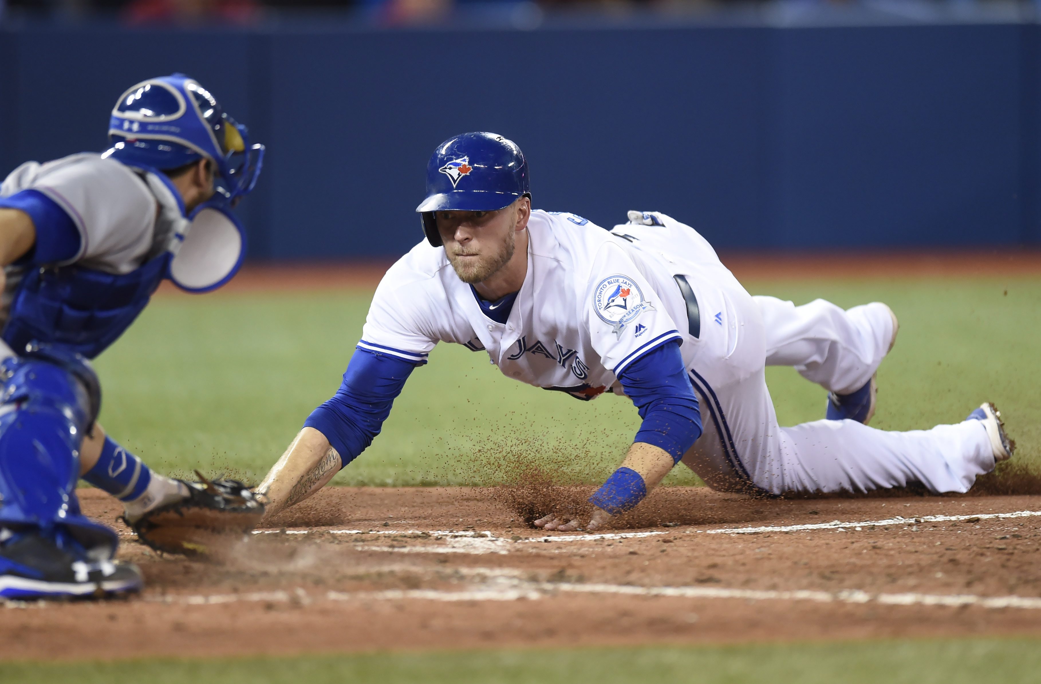 Slumping Blue Jays fall short again in 2-1 loss to Rangers