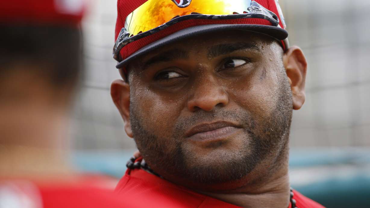 Red Sox 3B Pablo Sandoval has season-ending shoulder surgery