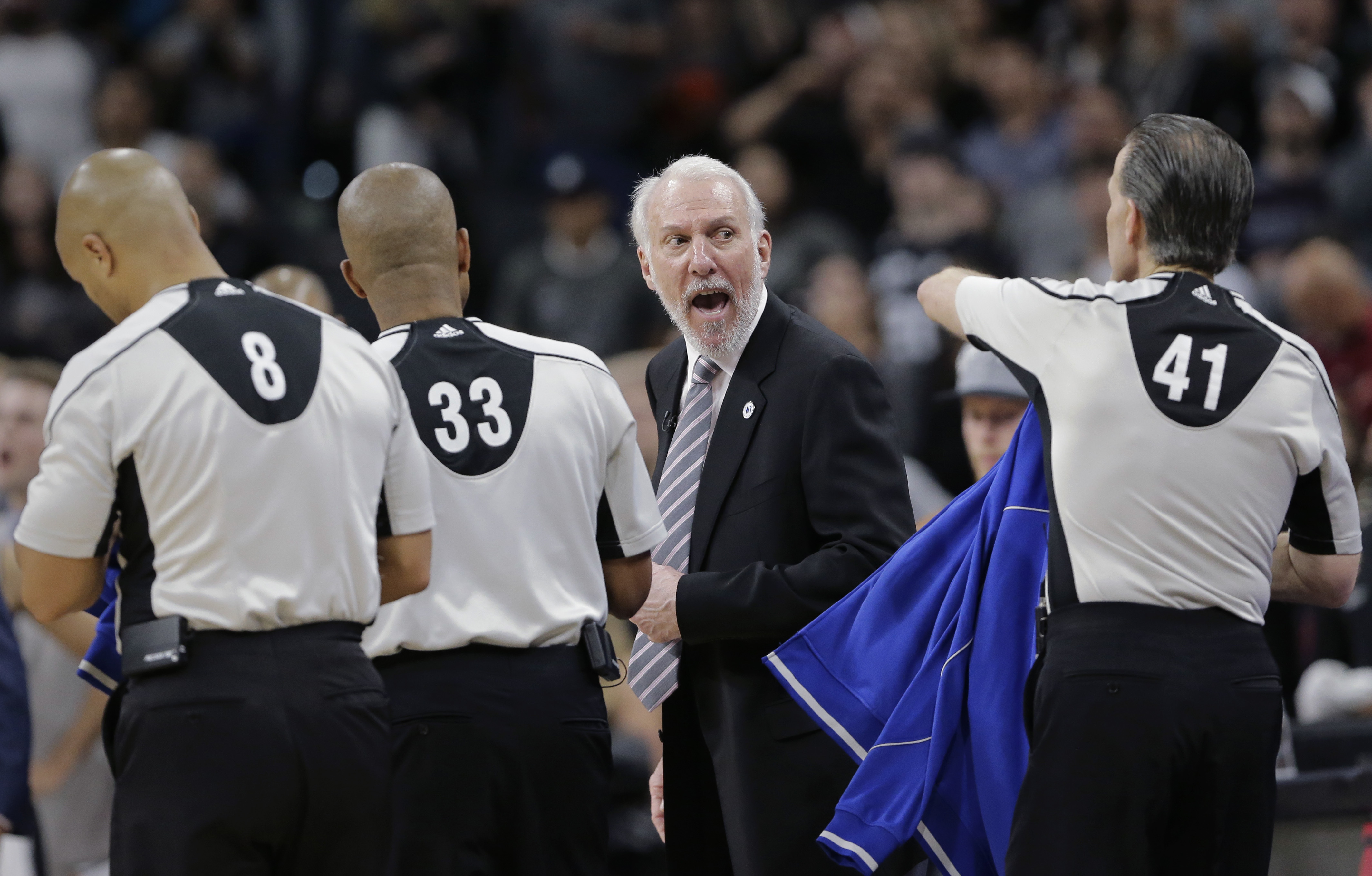 NBA: 5 incorrect non-calls at end of Spurs-Thunder game