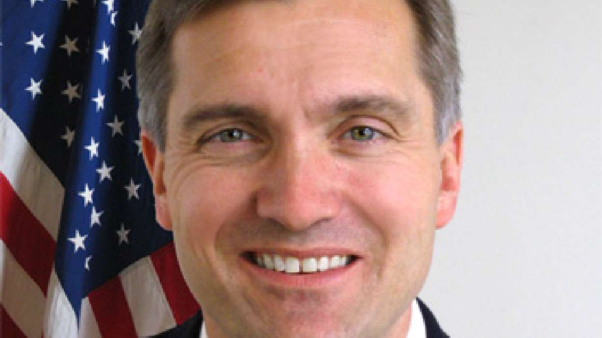 Rep. Matheson Donates Pay Raise to Charity