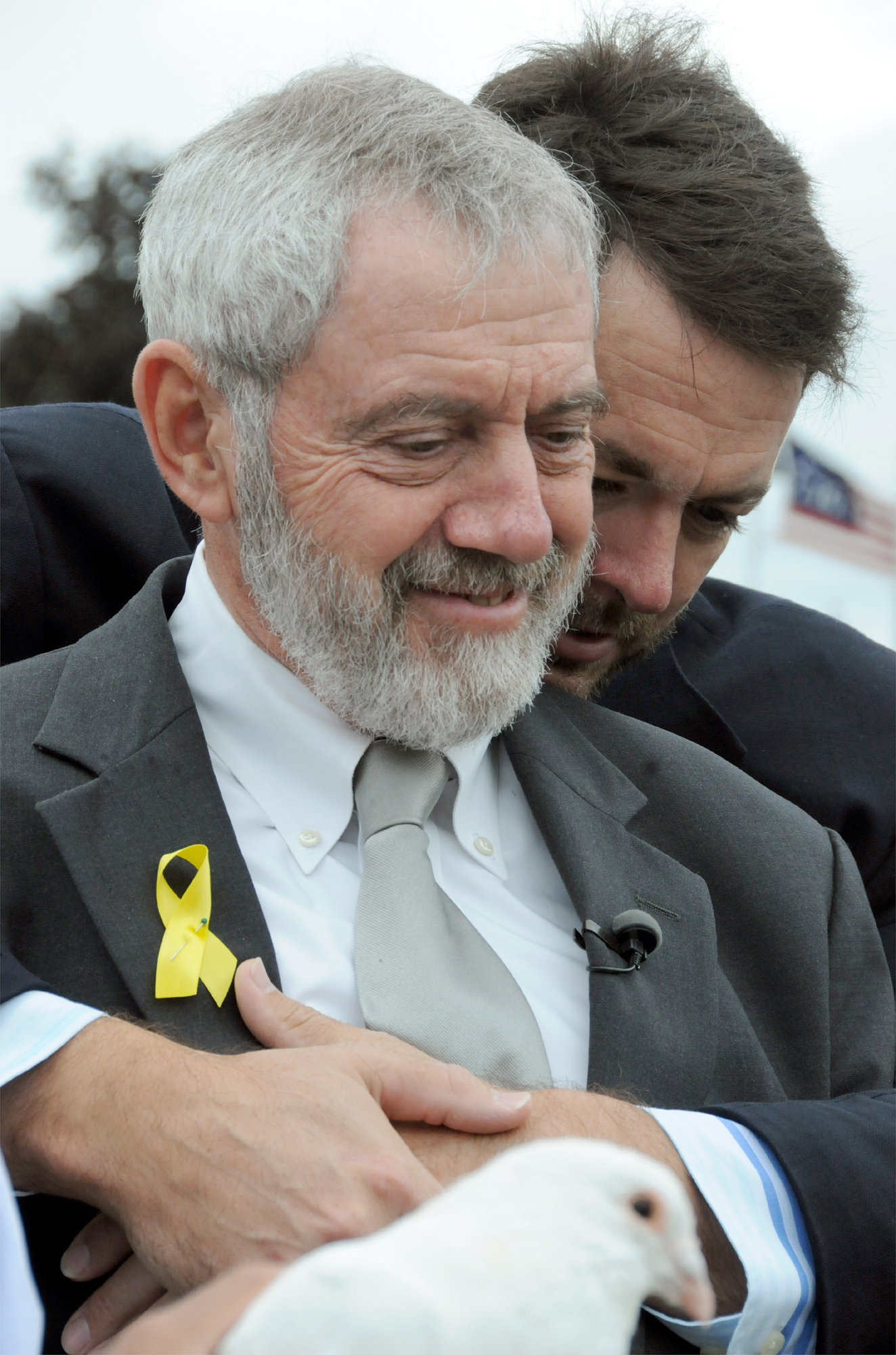 Sept. 11 families seek answers in secret pages from inquiry