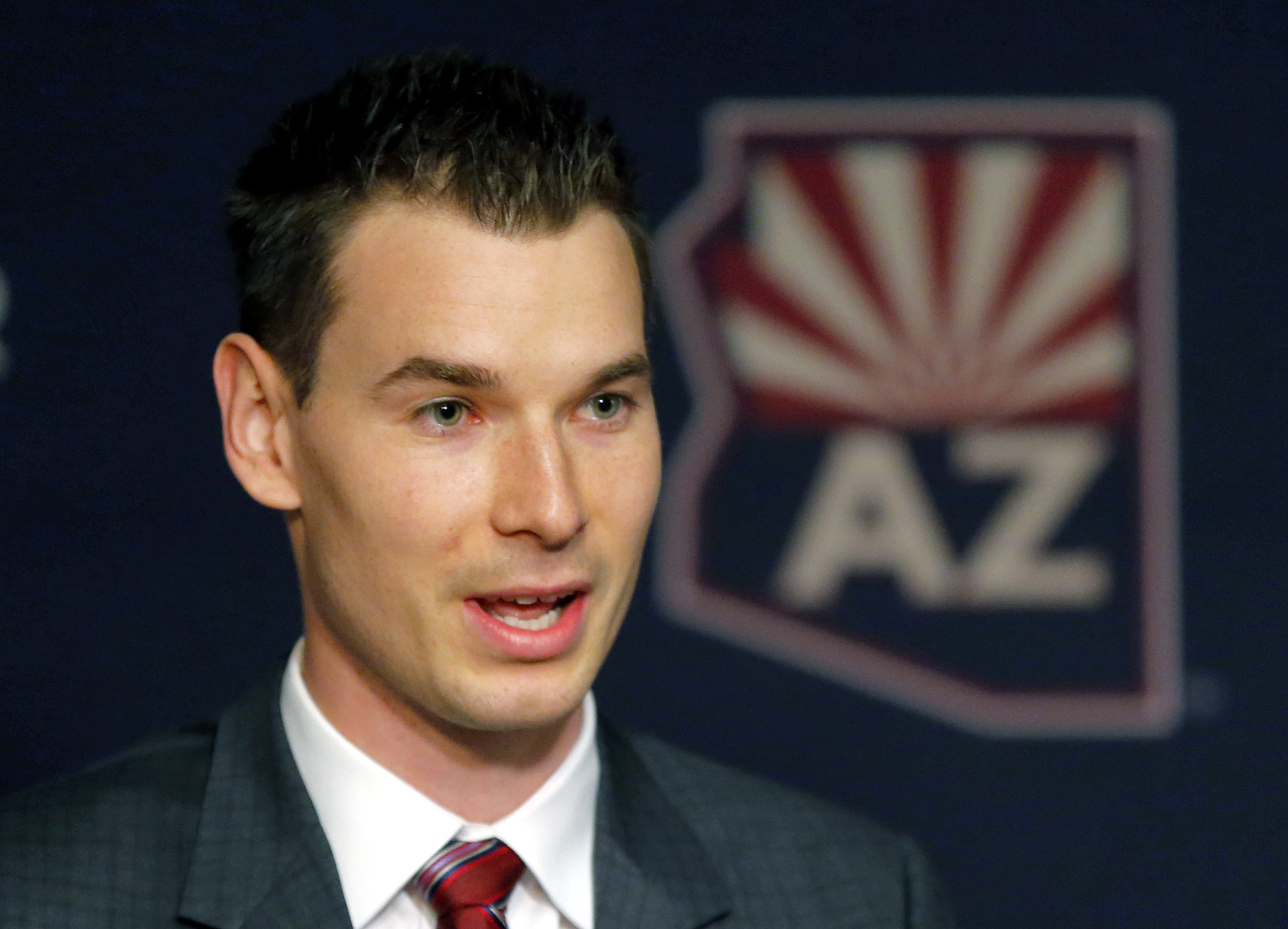 Arizona's Chayka becomes youngest GM in NHL history