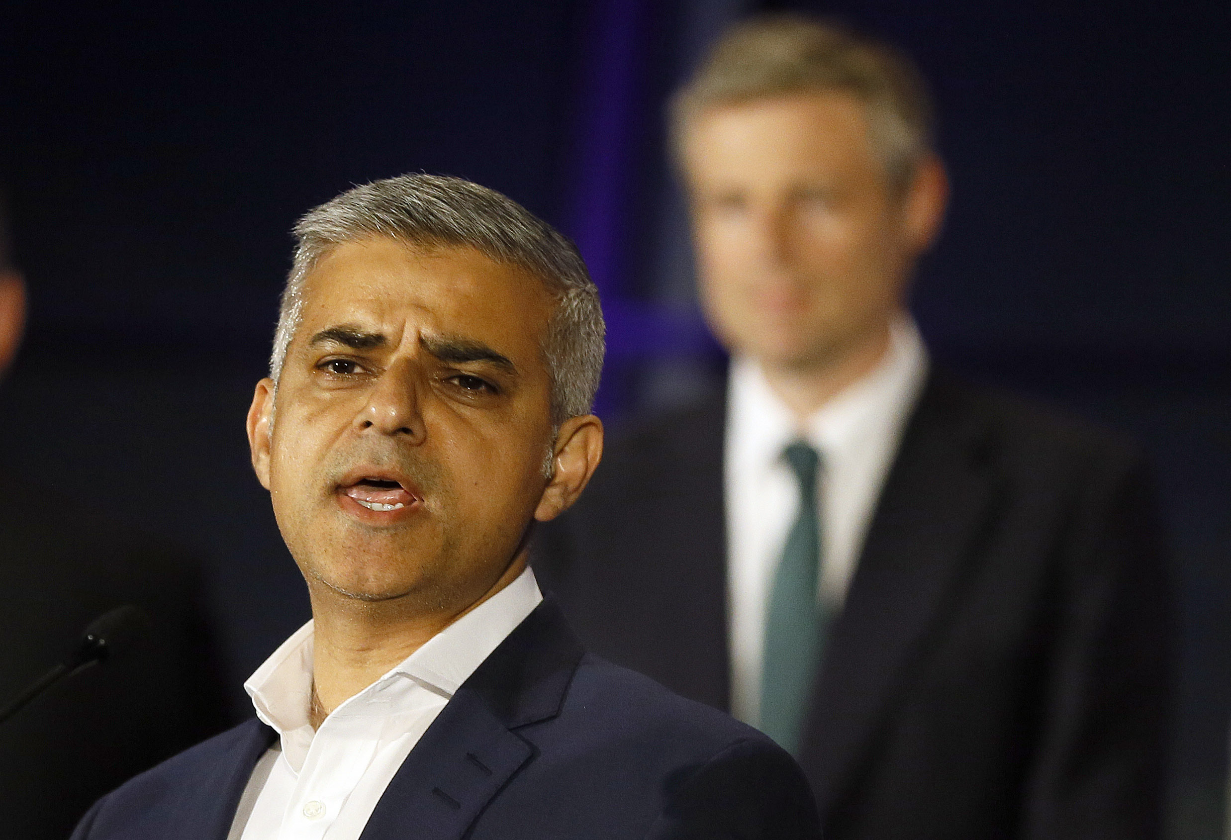 London's new Muslim mayor joins Holocaust memorial