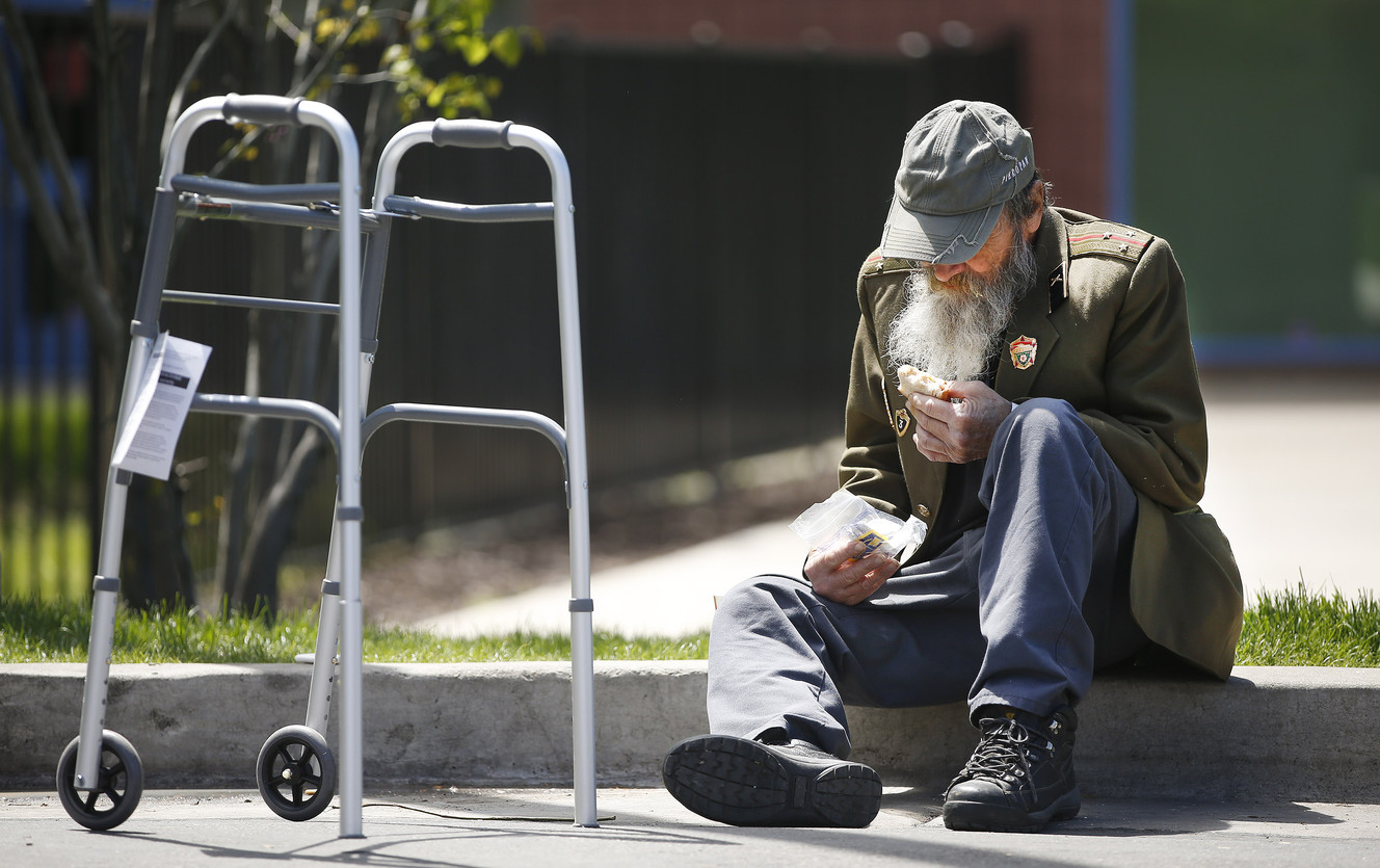 Mack Payne eats lunch at St. Vincent de Paul Catholic Community Services in Salt Lake City Wednesday, May 11, 2016. (Photo: Jeffrey D. Allred, Deseret News)