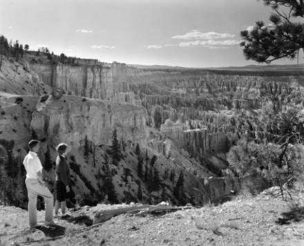Sightseers look over Bryce Canyon National Park, dated sometime between 1929-1935. (Photo: Photo Courtesy Utah State Historical Society)