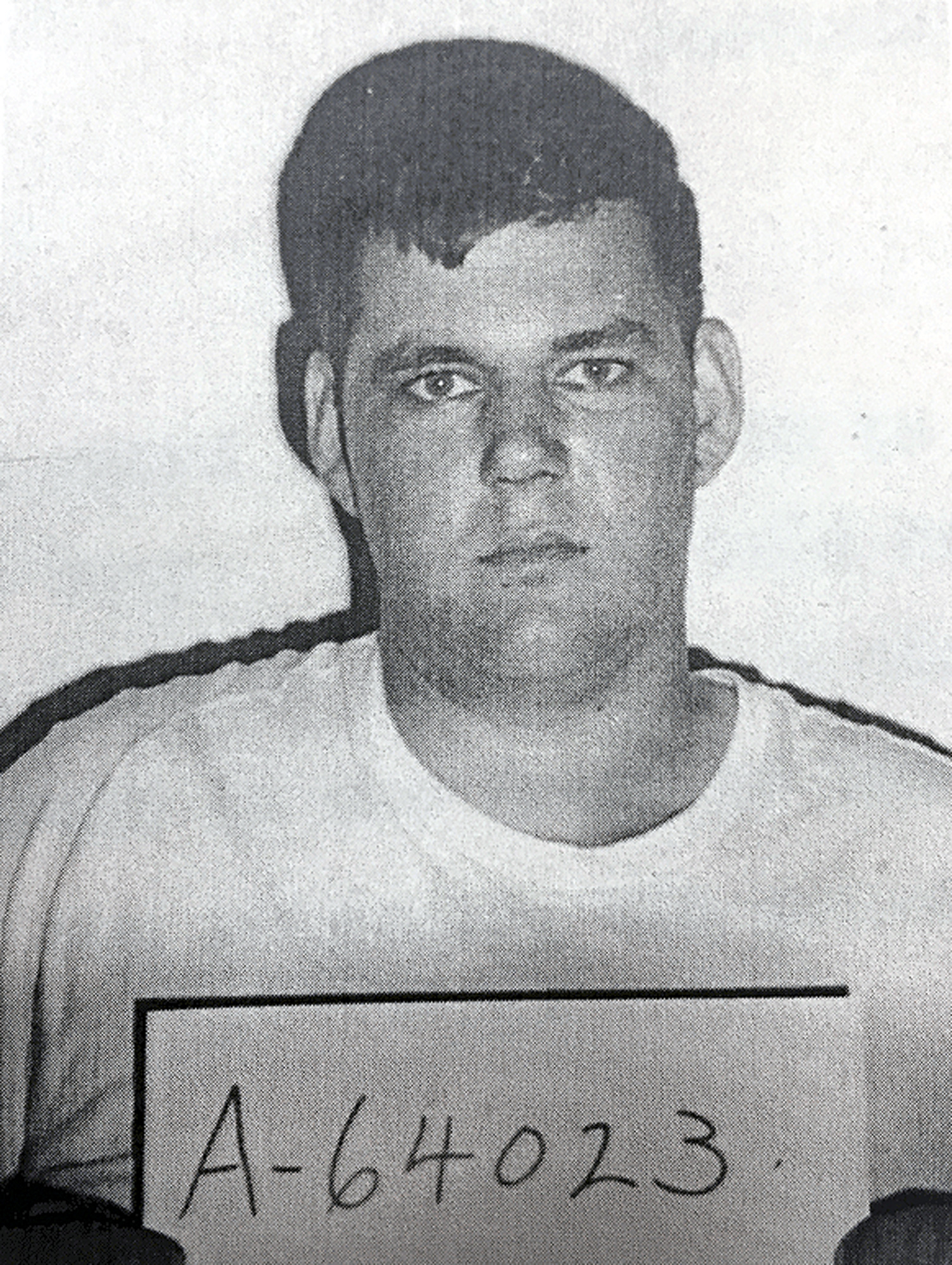 Lawyer: 48-year fugitive in poor health, to seek commutation