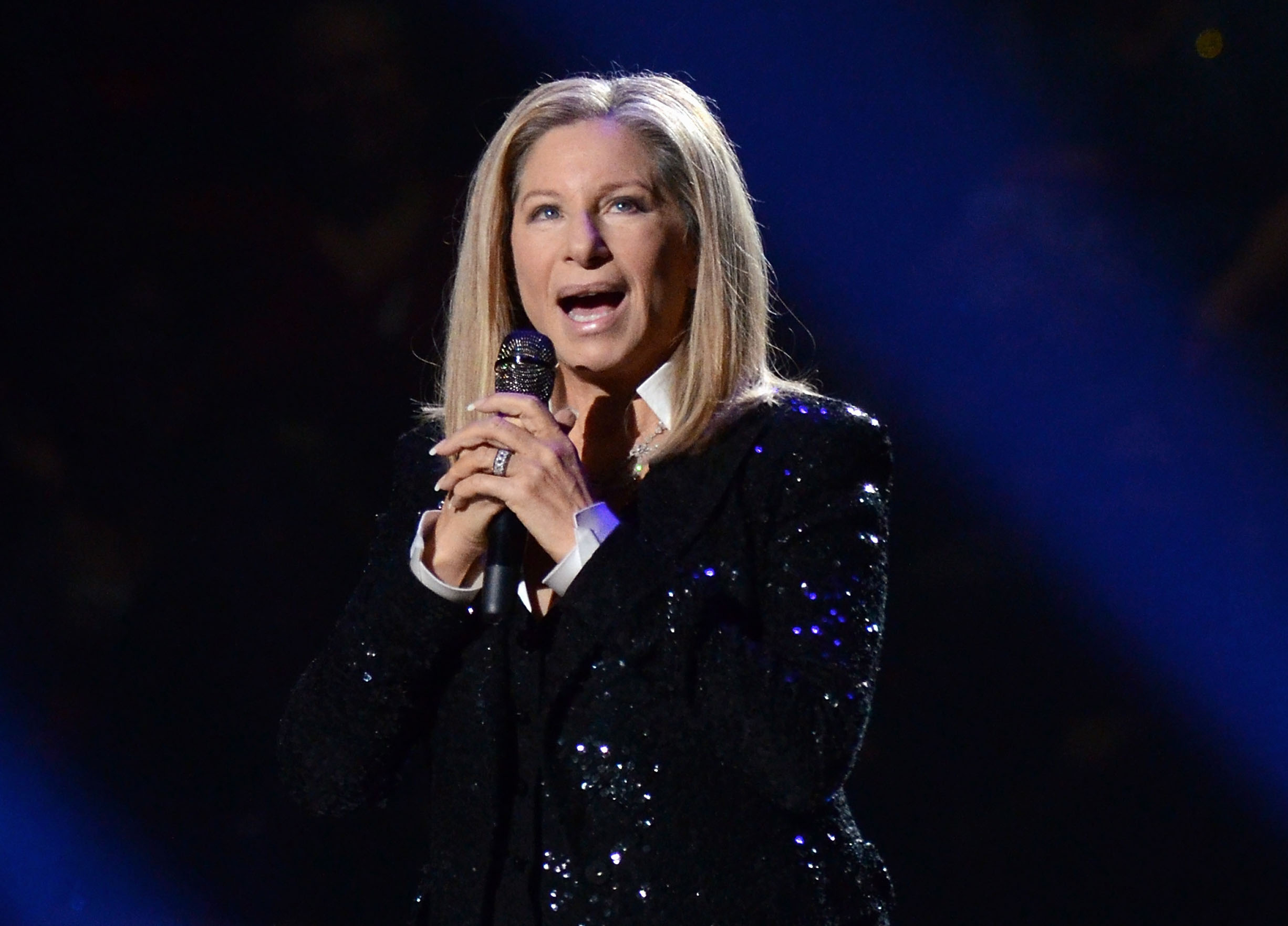 Barbra Streisand to launch 9-city summer concert tour