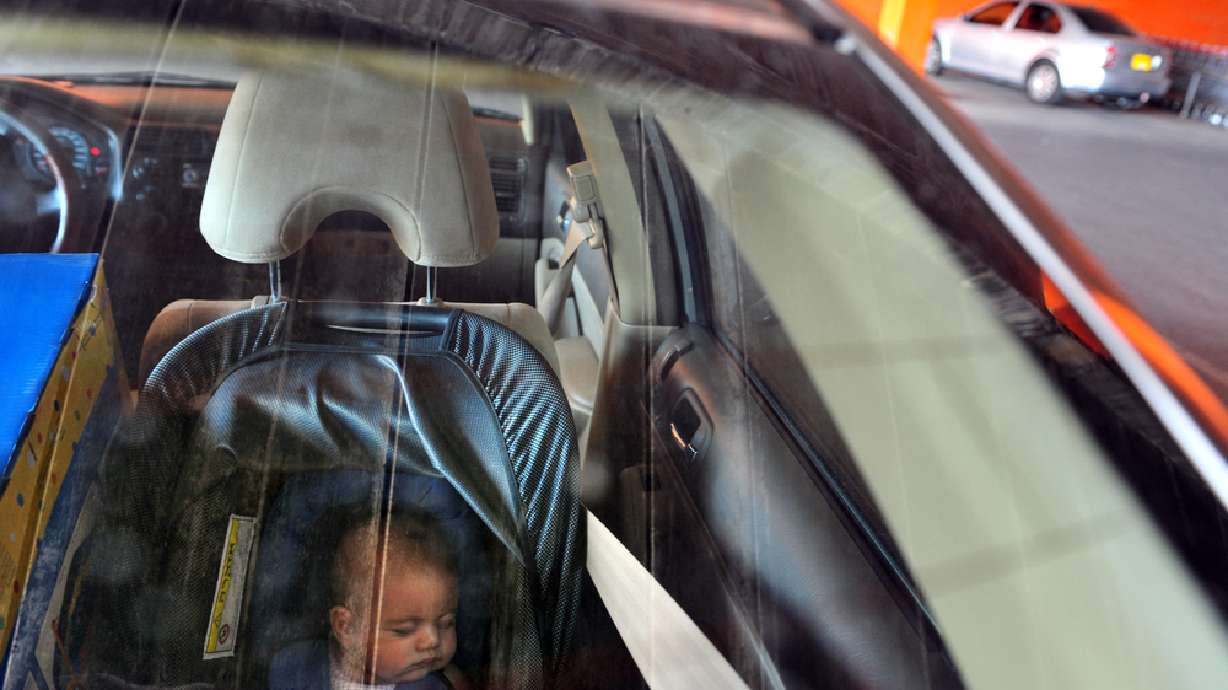 Devices aim to prevent leaving kids behind in hot cars