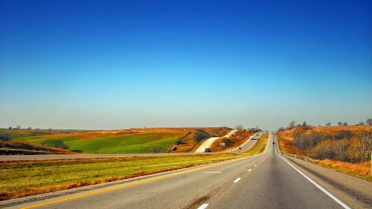 15 most fuel-efficient new cars of 2016