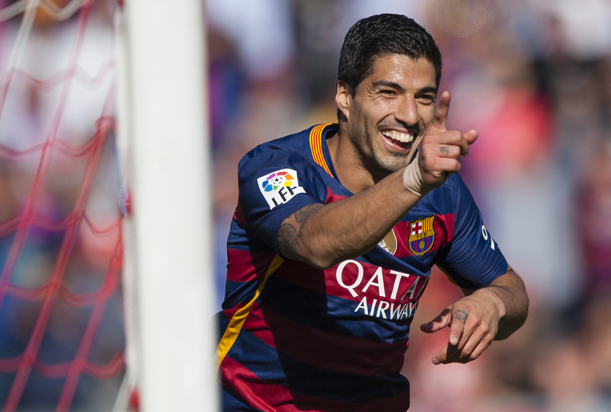 Barcelona, Luis Suarez lead AP Global Football 10
