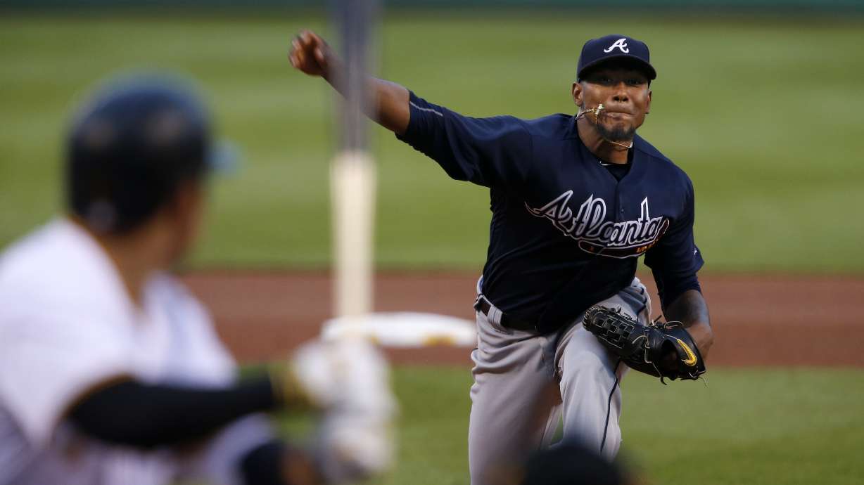 Teheran guides Braves to 3-1 win over Pirates