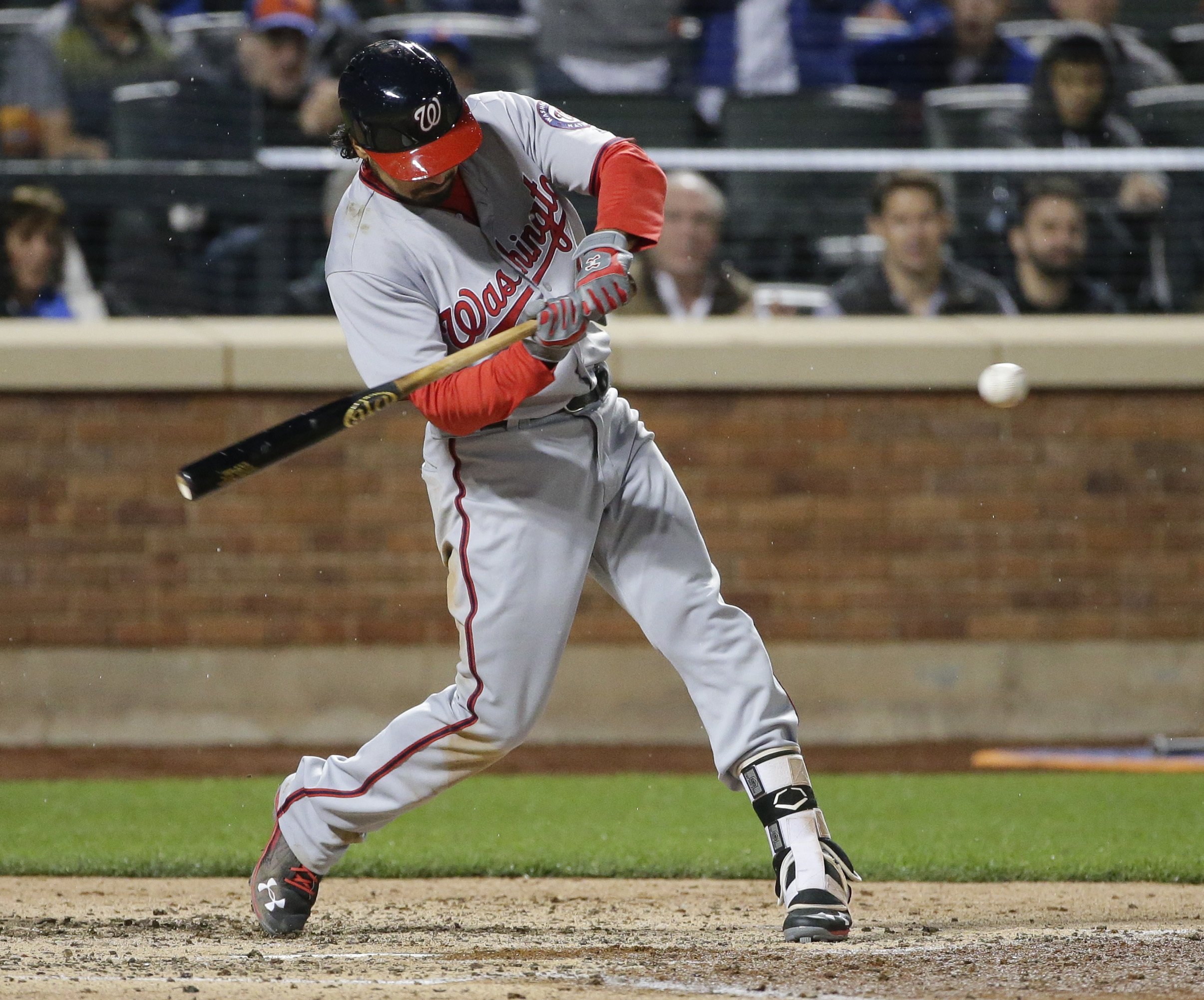 Nationals draw 11 walks to back Gio, beat Colon and Mets 7-1