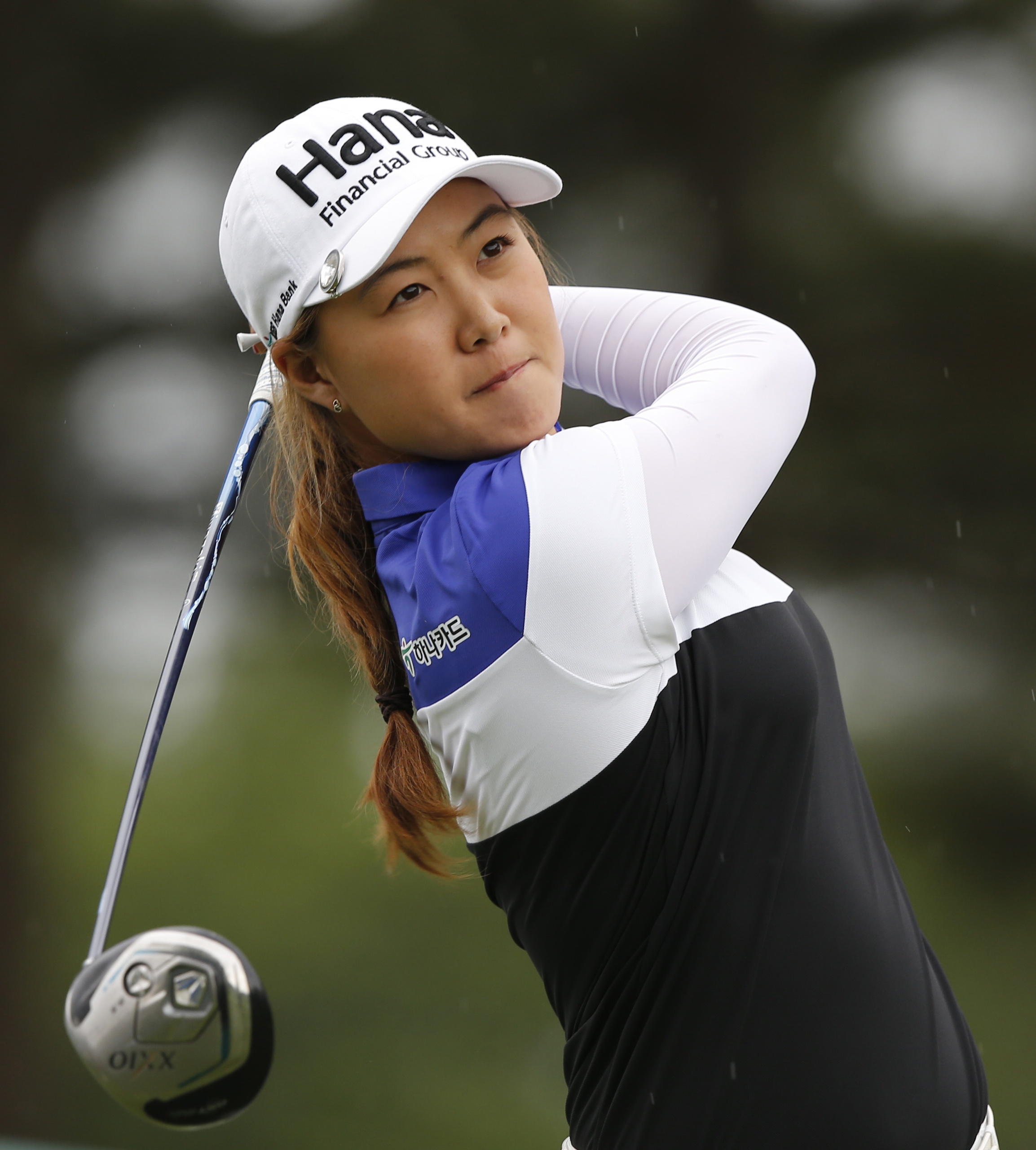 Mika Miyazato shoots 65 to take Kingsmill Championship lead