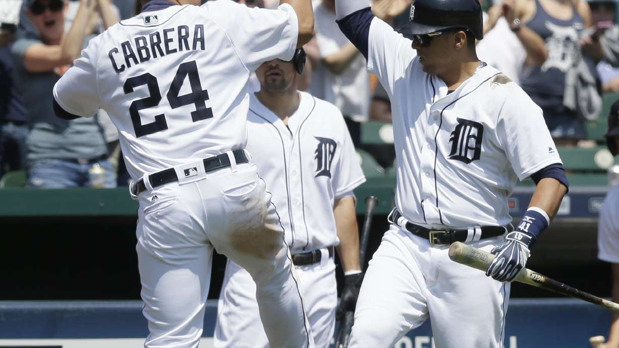 Cabrera leaves game after being hit in knee area with pitch