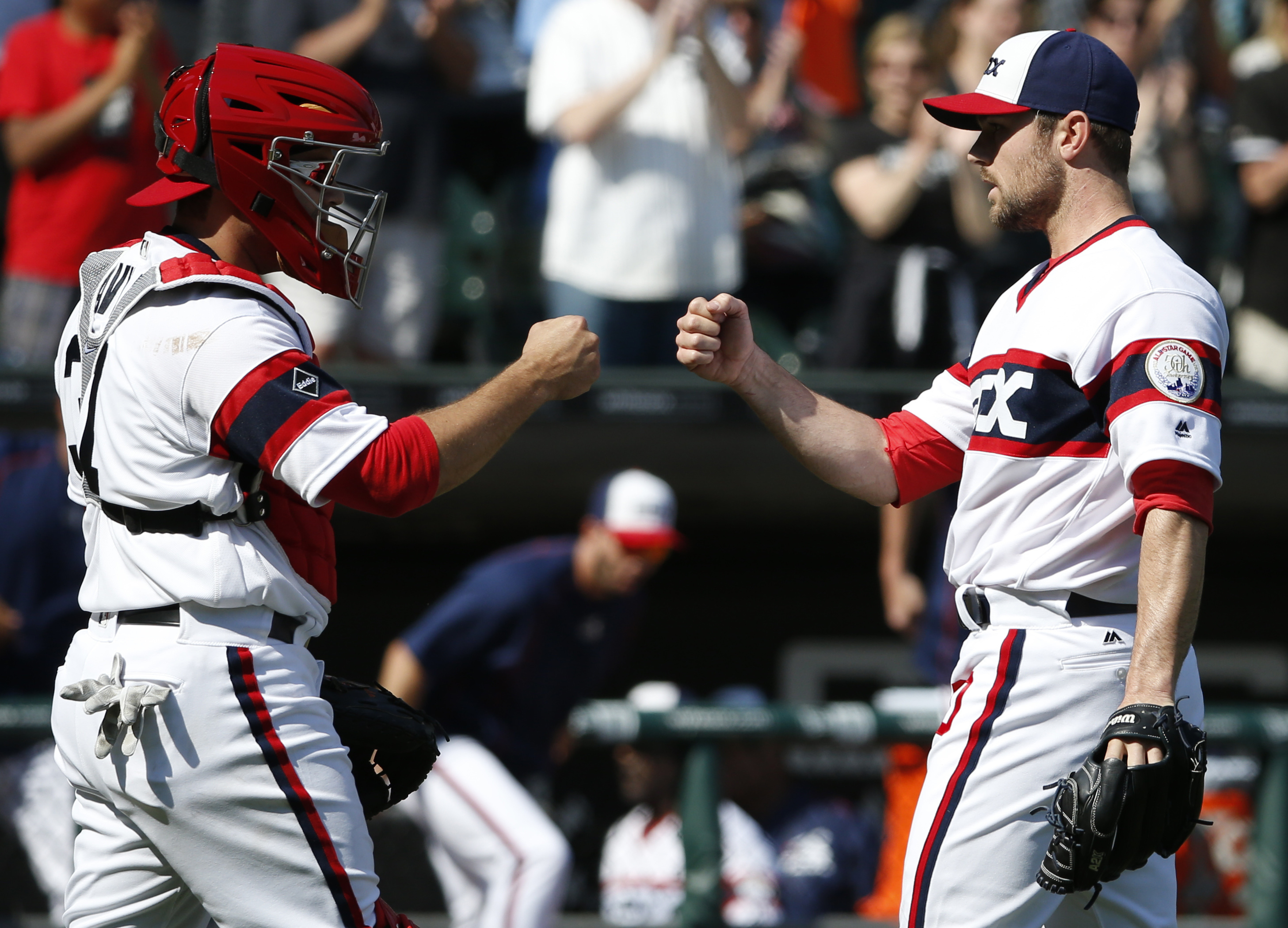 White Sox beat Royals 3-2 to avoid sweep