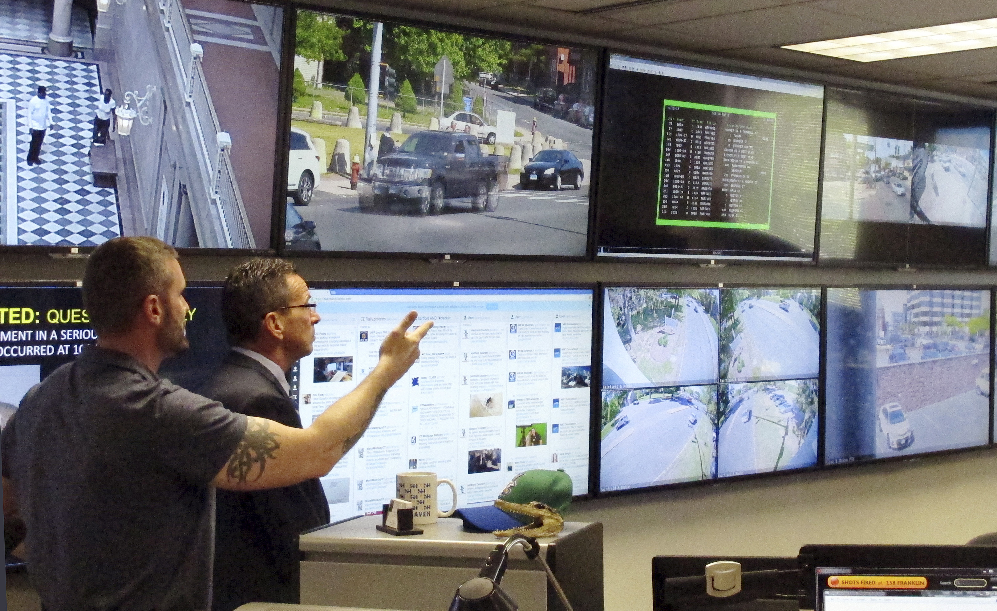 Smaller cities across US opening high-tech crime centers