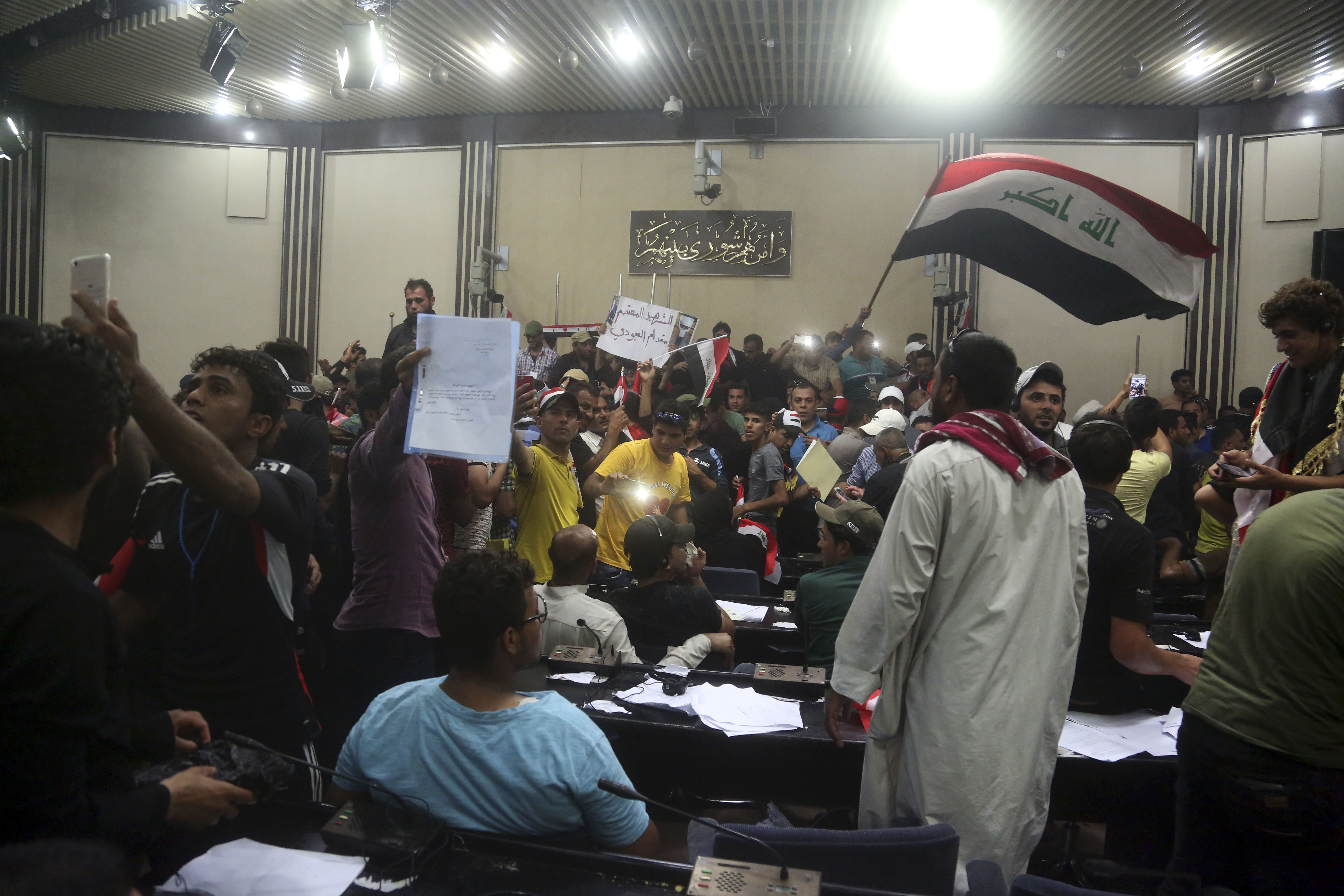 IS attacks undermine Iraqi state in war weary capital