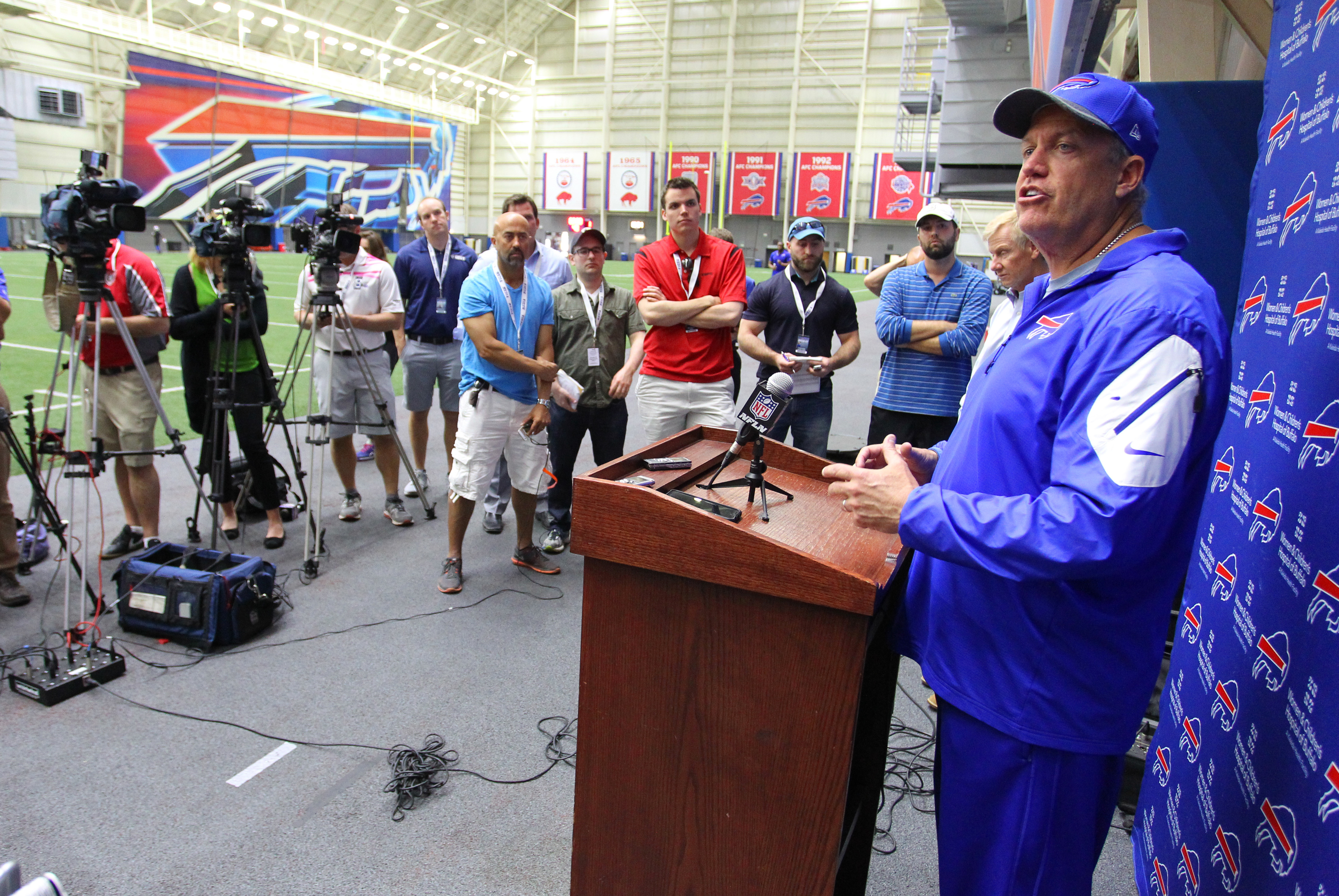 No scoops for you: Bills media policy has many restrictions