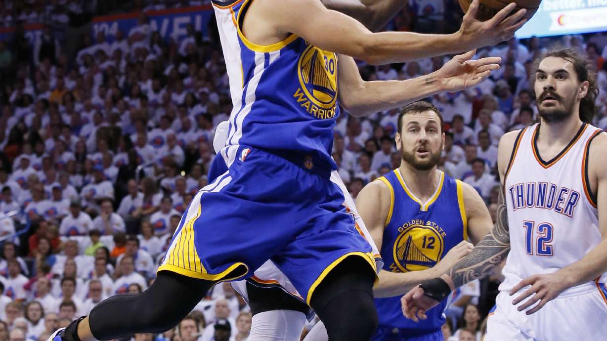 Stephen Curry, LeBron James named first-team All-NBA