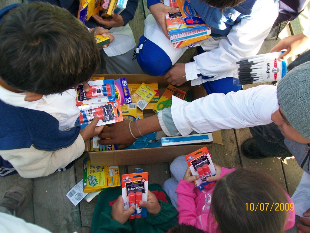 Comunidad de UT se une para ayudar a que niños con menos recursos obtengan una educación