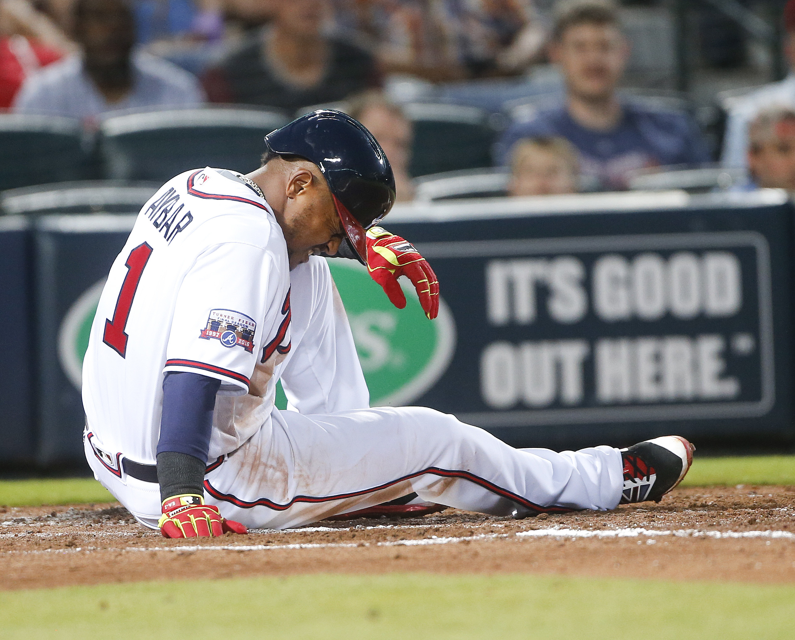 Markakis has 2-run single in 8th, Braves top Marlins 4-2