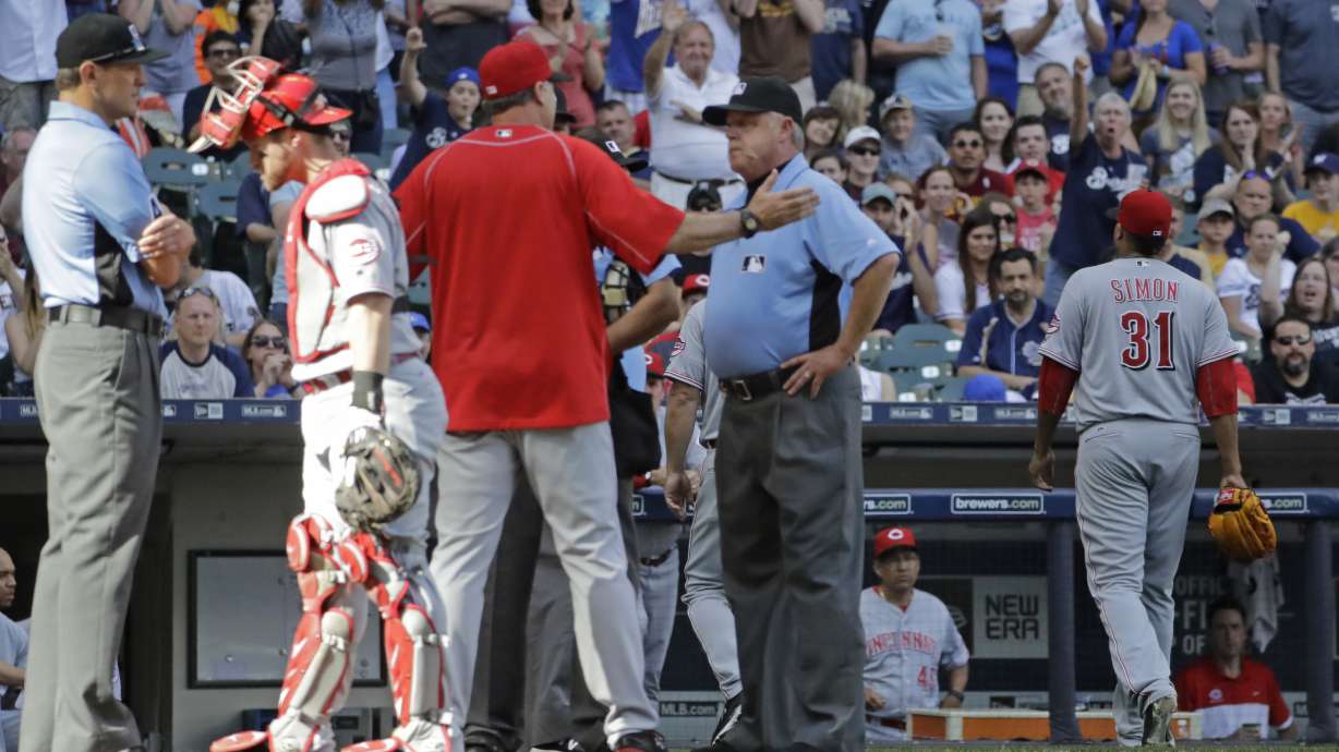 Reds pitcher Alfredo Simon ejected in 5th of Brewers game