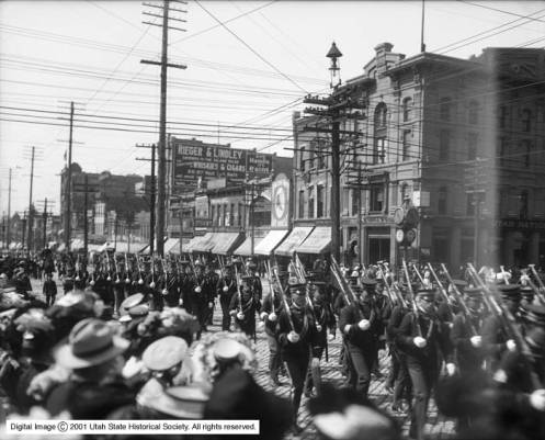 A group of people watch as Fort Douglas soldiers march in a Decoration Day parade on May 30, 1907. (Photo: Utah State Historical Society)