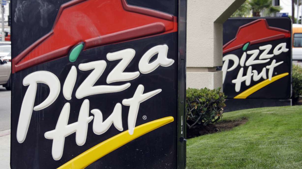 Pizza Hut to slice out more ingredients from its pizzas