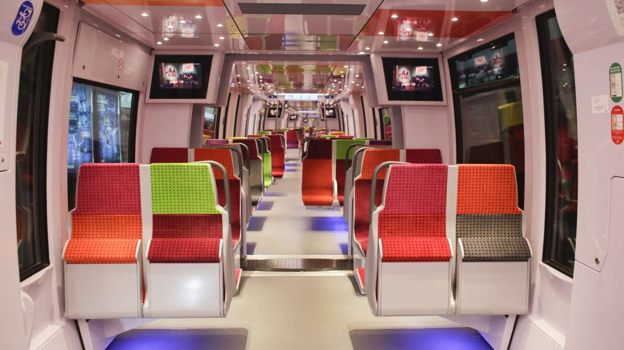 Power blackout as French workers strike over labor bill