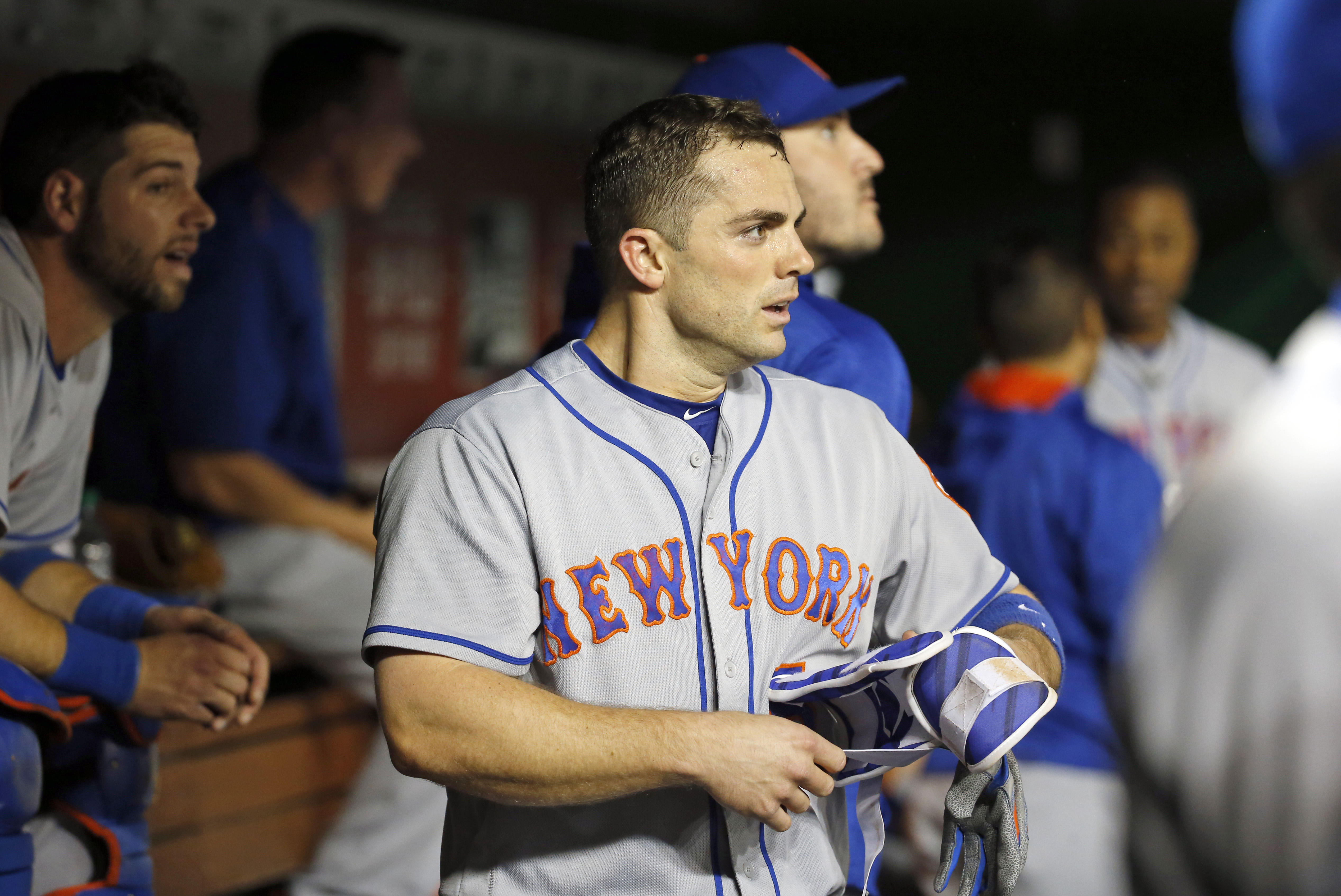 Mets 3B Wright out at least 6 weeks with neck injury