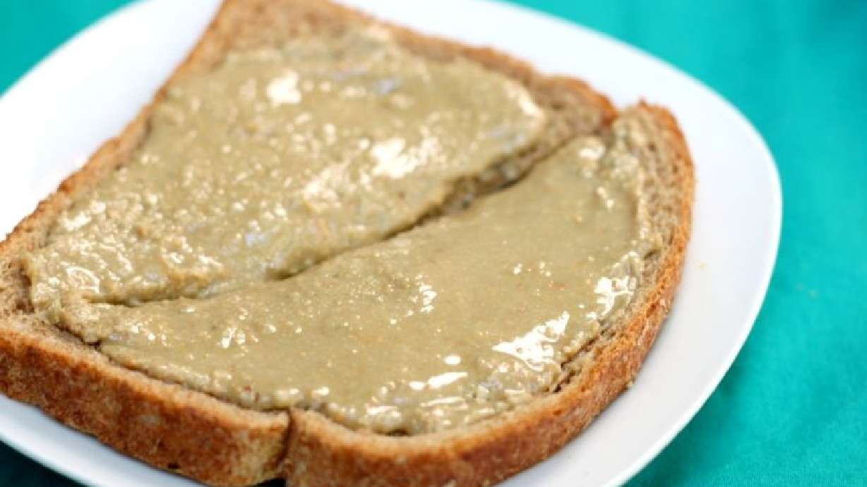 10 foods to help fight migraines