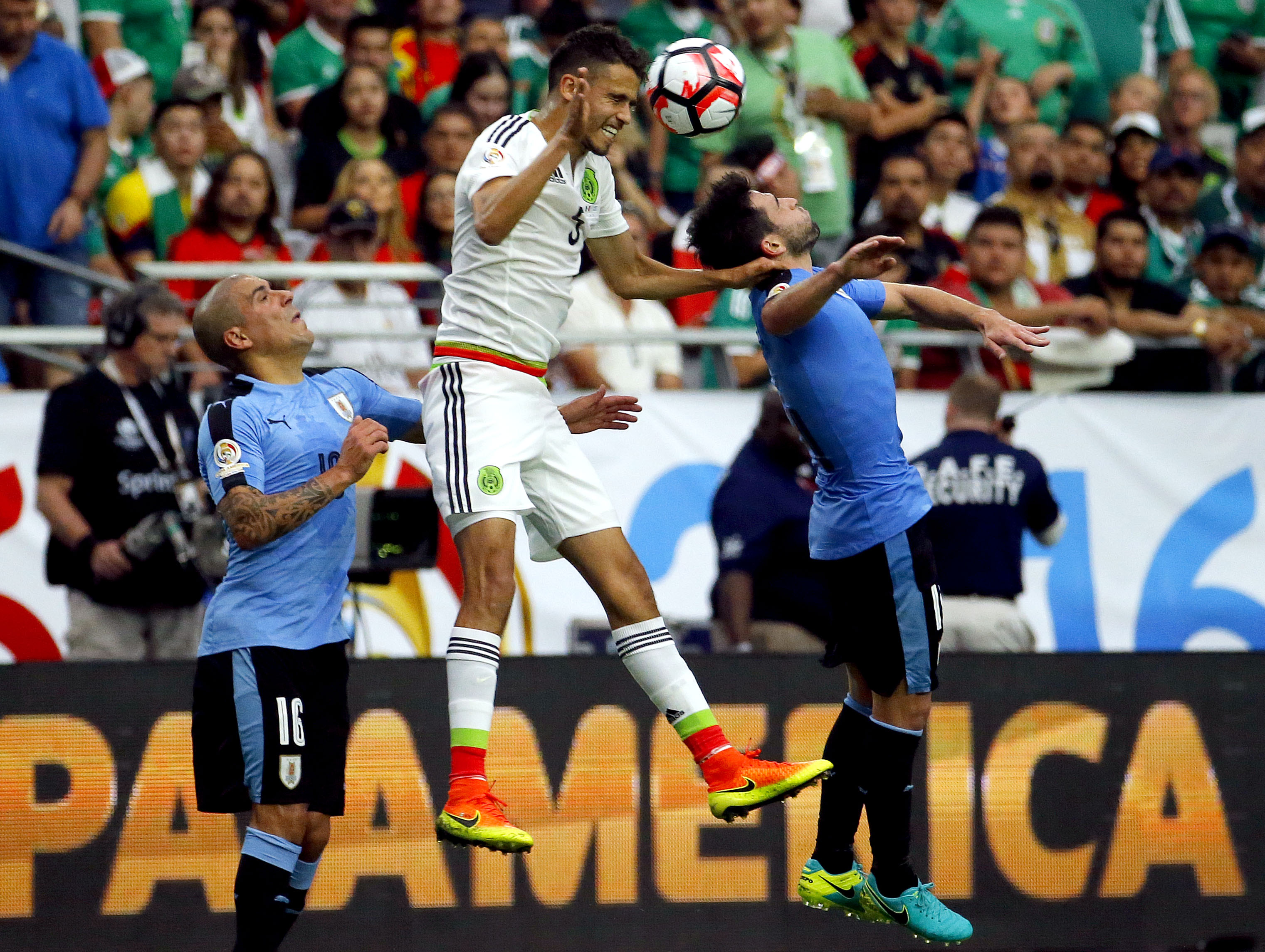 Wrong anthem played for Uruguay before Copa America match