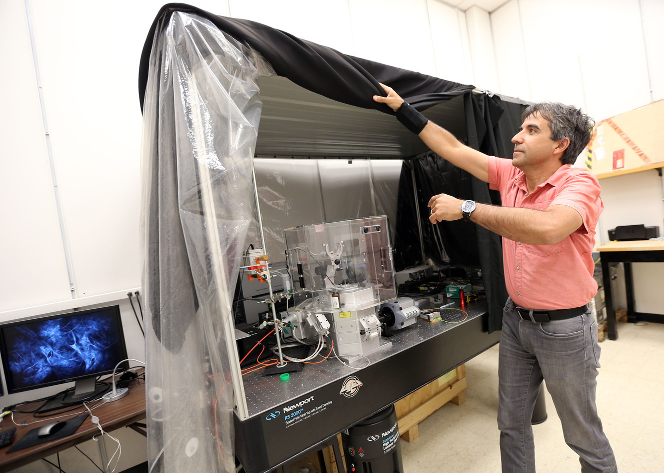 U. researchers take a new approach to HIV: Turn it against itself